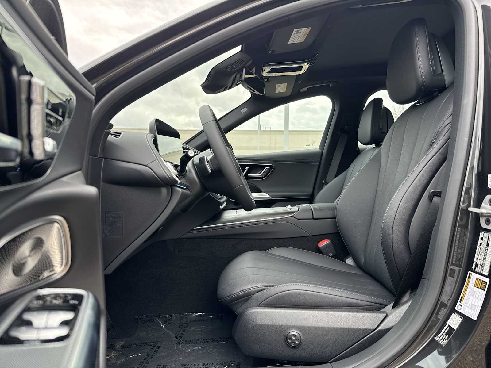 Thumbnail: 2026 Mercedes-Benz E-Class - 2