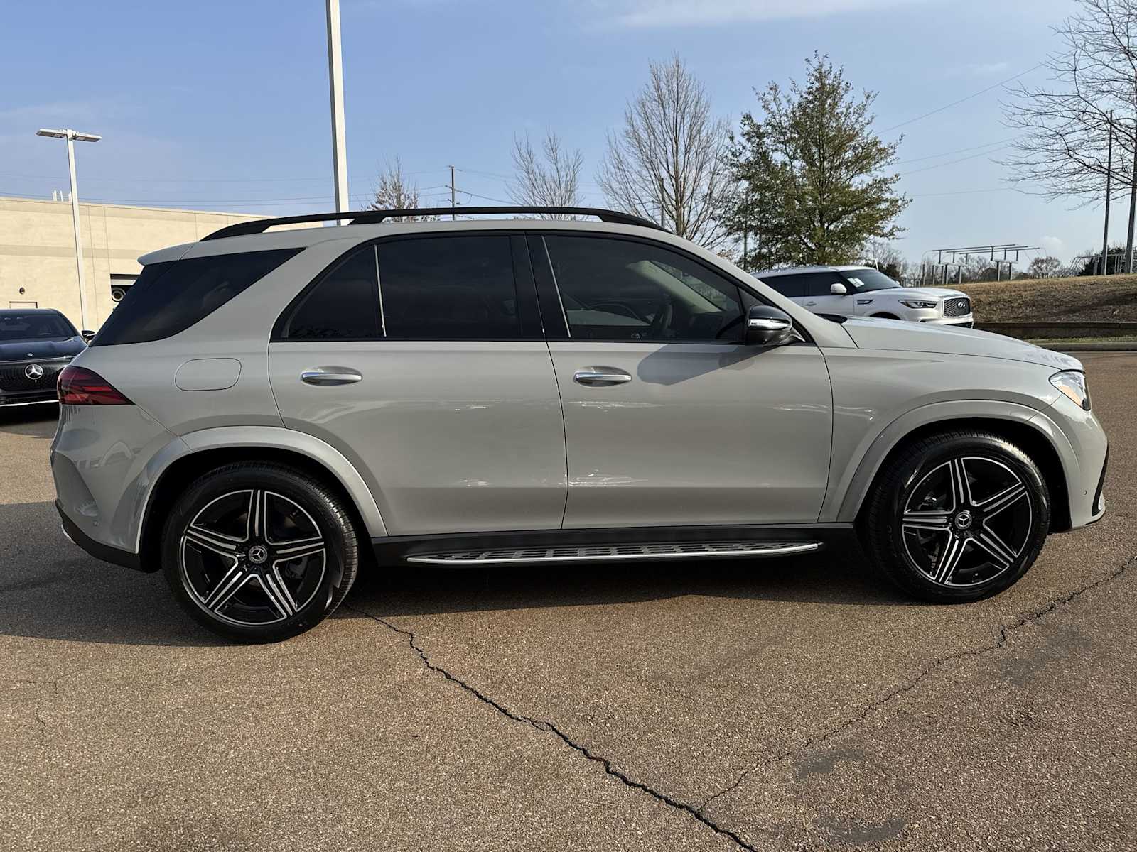 Thumbnail: 2026 Mercedes-Benz GLE - 7