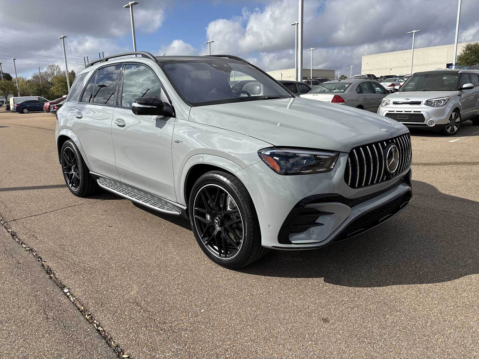 Thumbnail: 2026 Mercedes-Benz GLE - 11