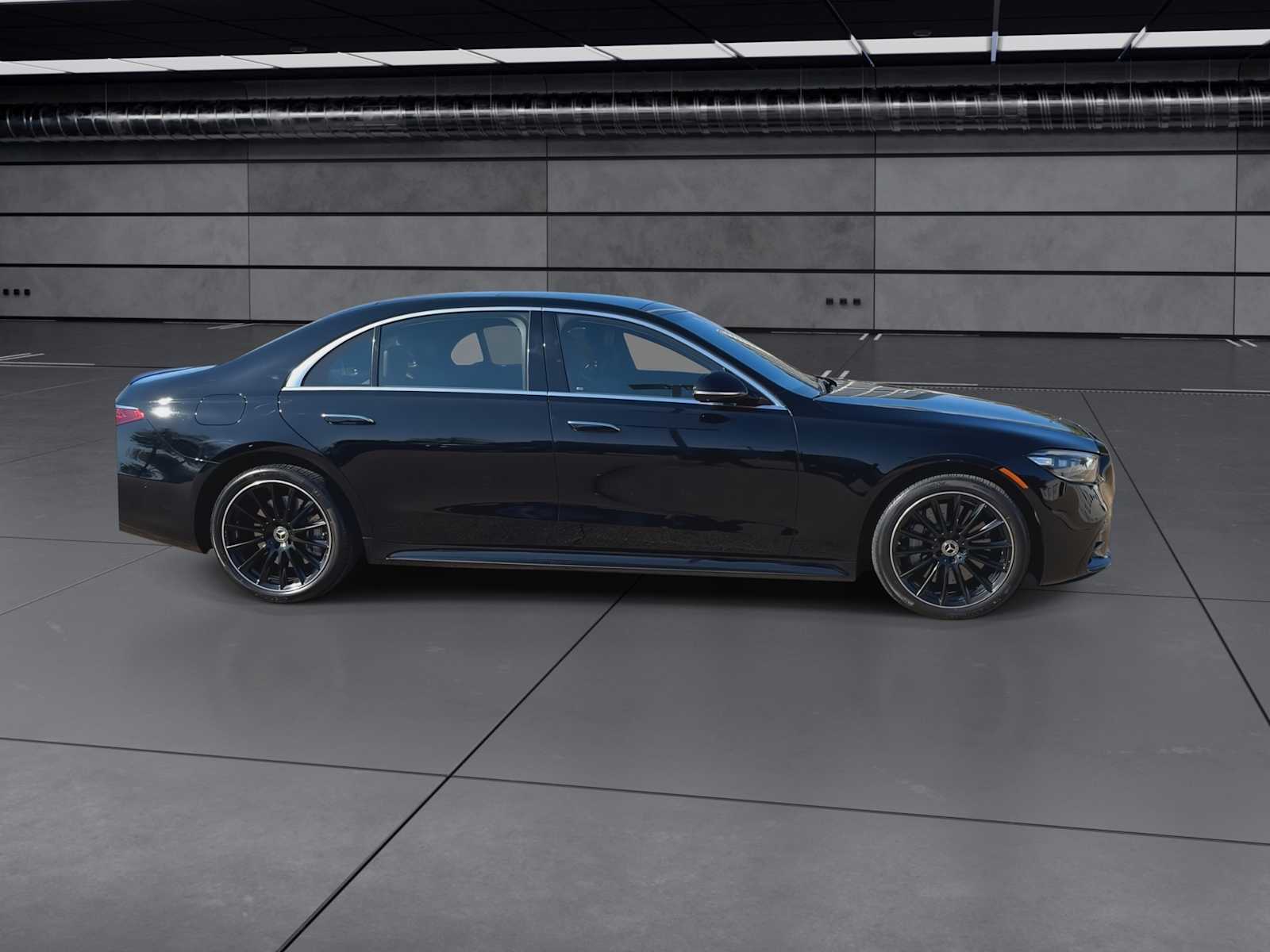 Thumbnail: 2022 Mercedes-Benz S-Class - 9