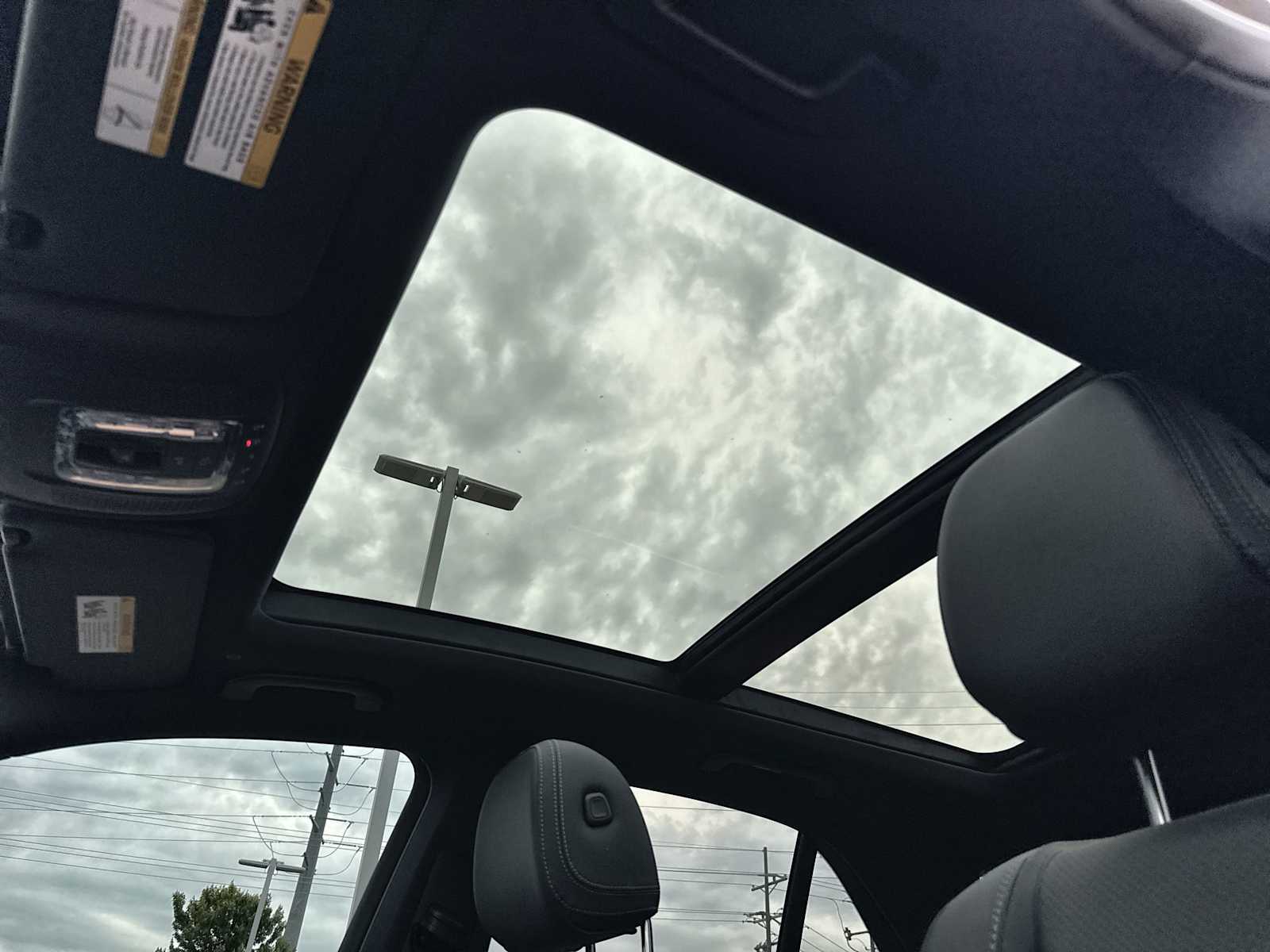 Thumbnail: 2026 Mercedes-Benz GLE - 28