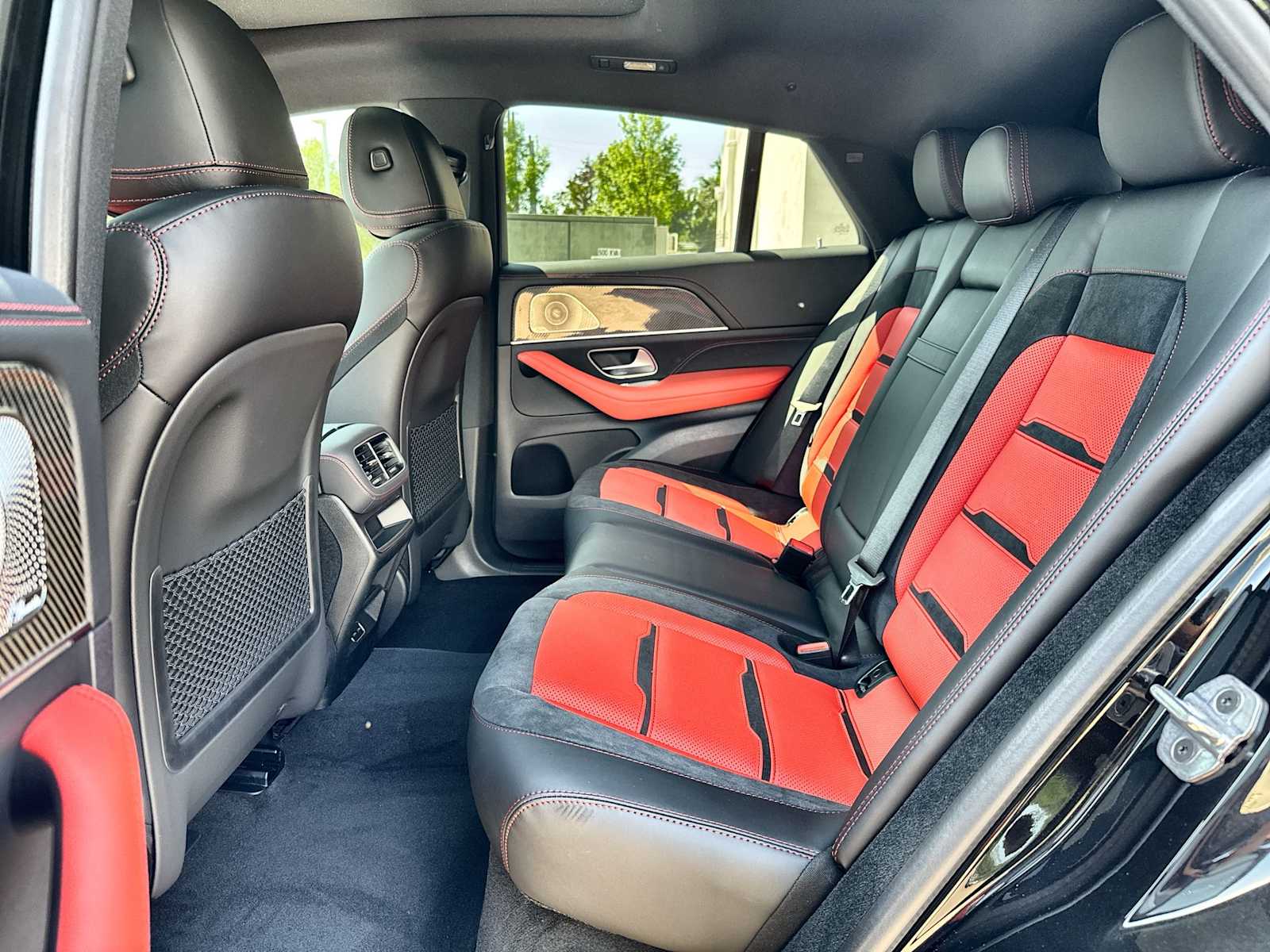 Thumbnail: 2026 Mercedes-Benz GLE - 4