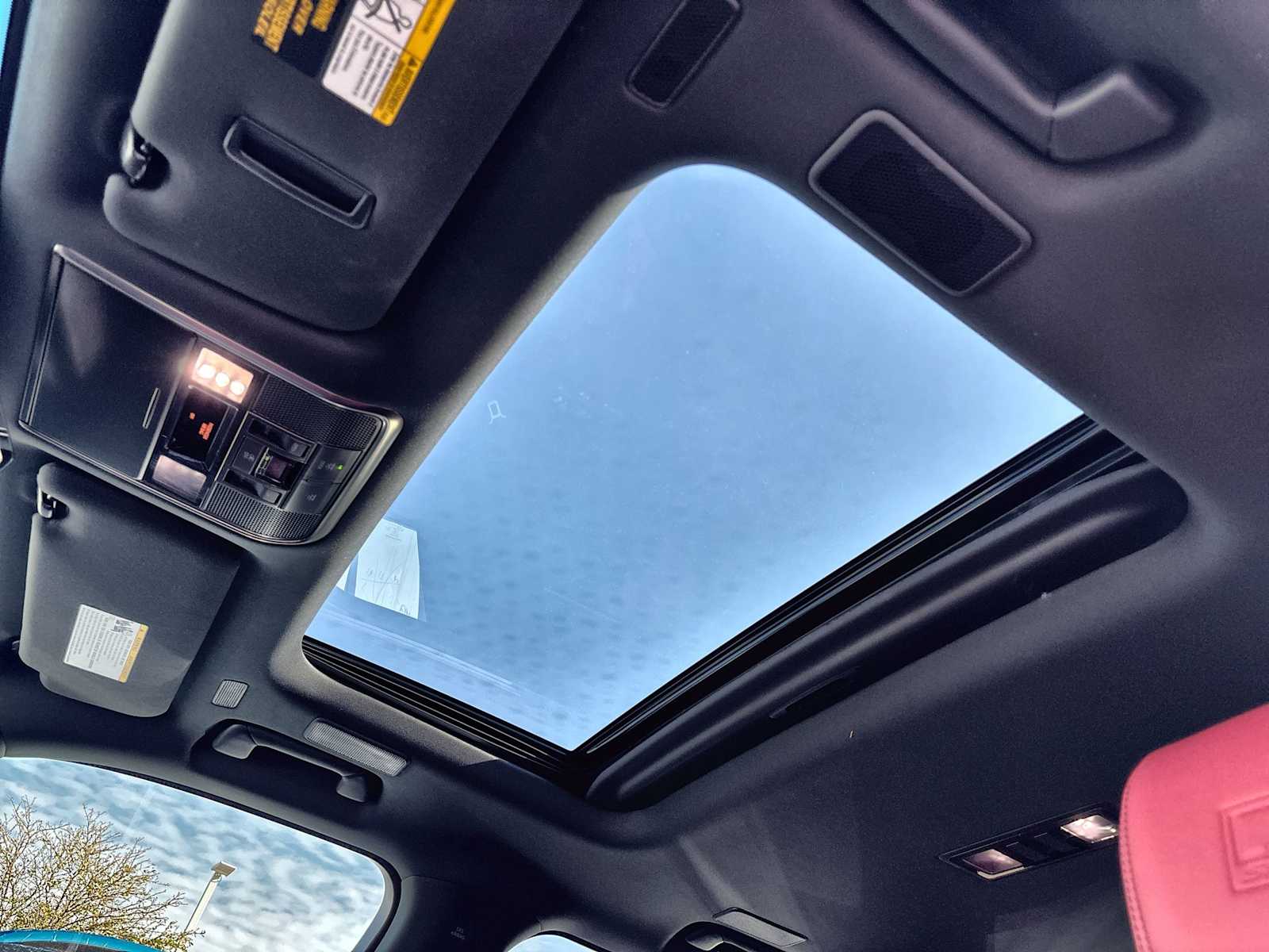 Thumbnail: 2025 Lexus LX - 28