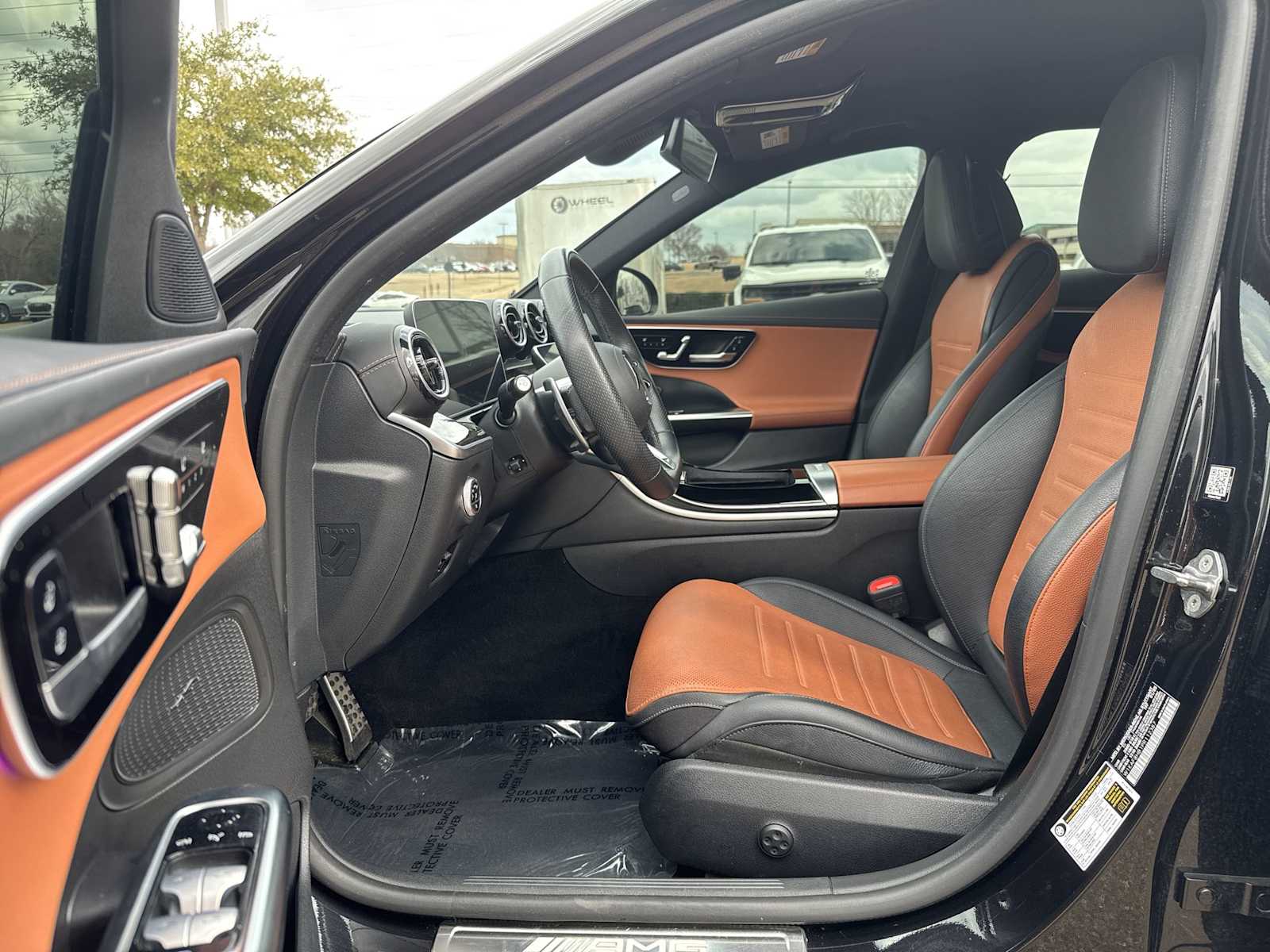 Thumbnail: 2023 Mercedes-Benz C-Class - 2