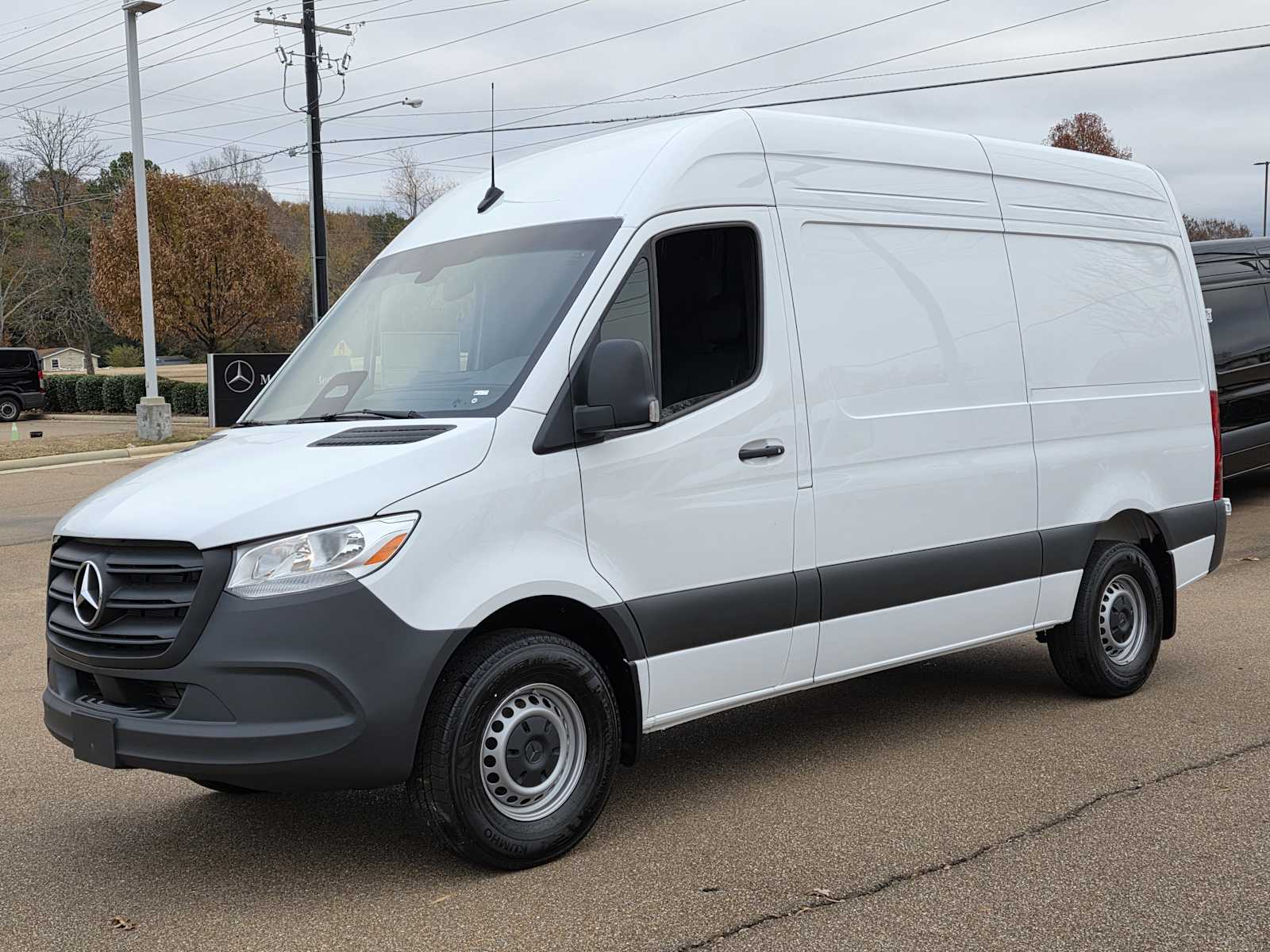 2026 Mercedes-Benz Sprinter Cargo Van Base's photo