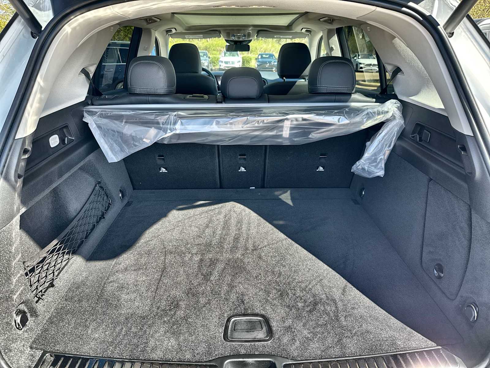 Thumbnail: 2026 Mercedes-Benz GLE - 17