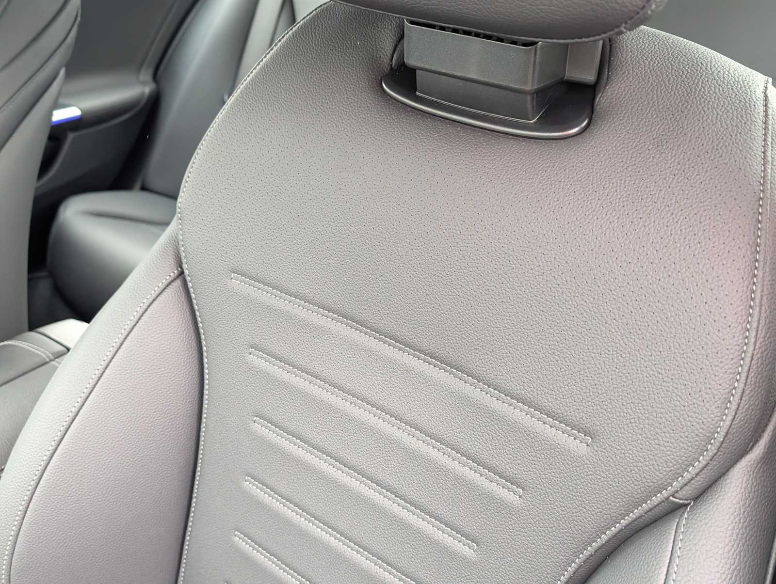 Thumbnail: 2026 Mercedes-Benz C-Class - 17