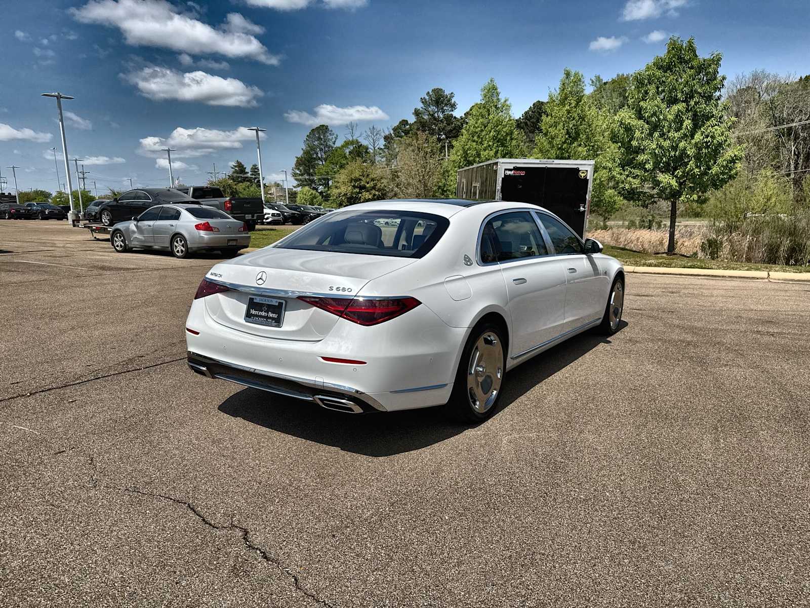 Thumbnail: 2024 Mercedes-Benz S-Class - 8