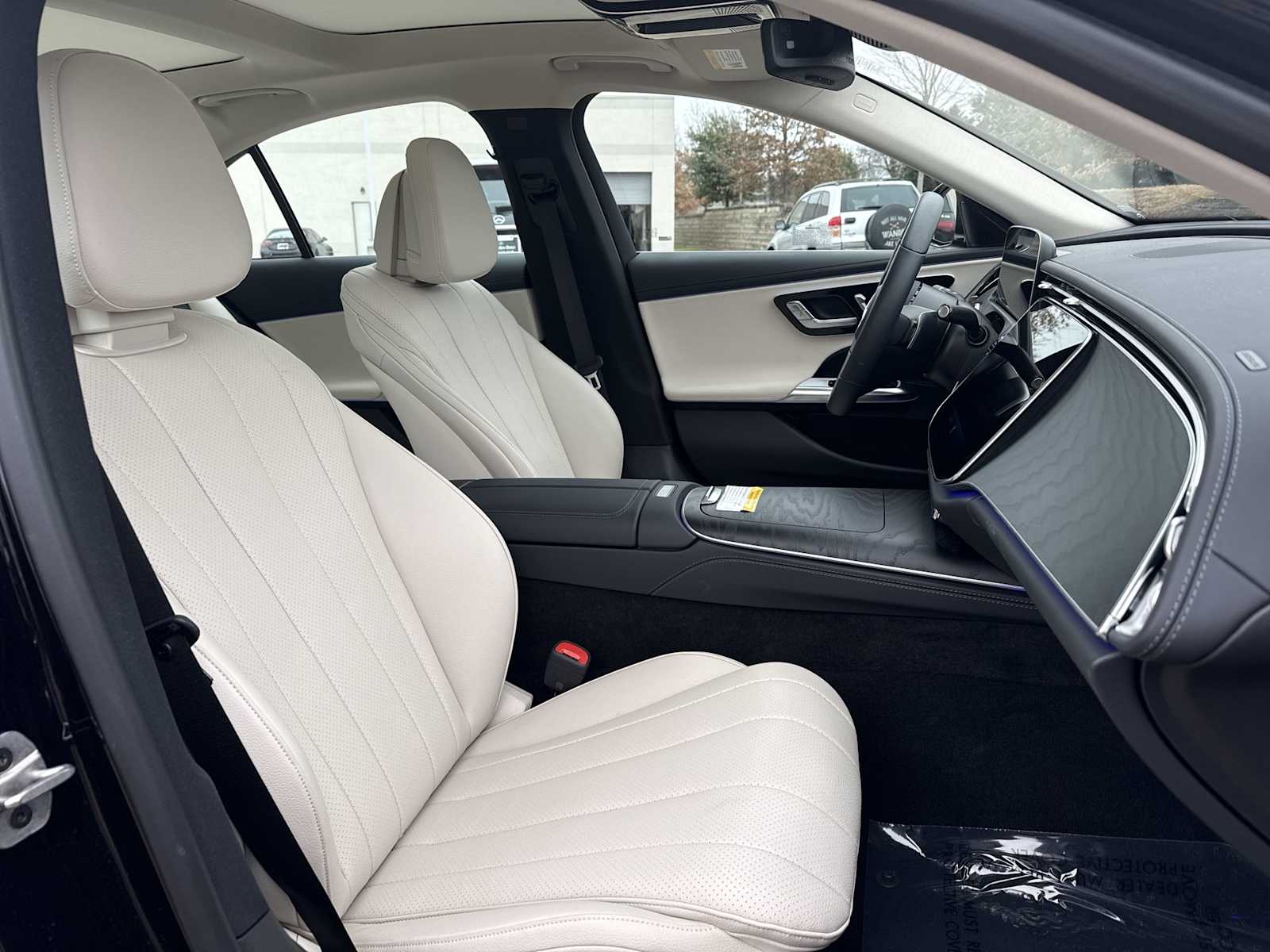 Thumbnail: 2026 Mercedes-Benz E-Class - 20