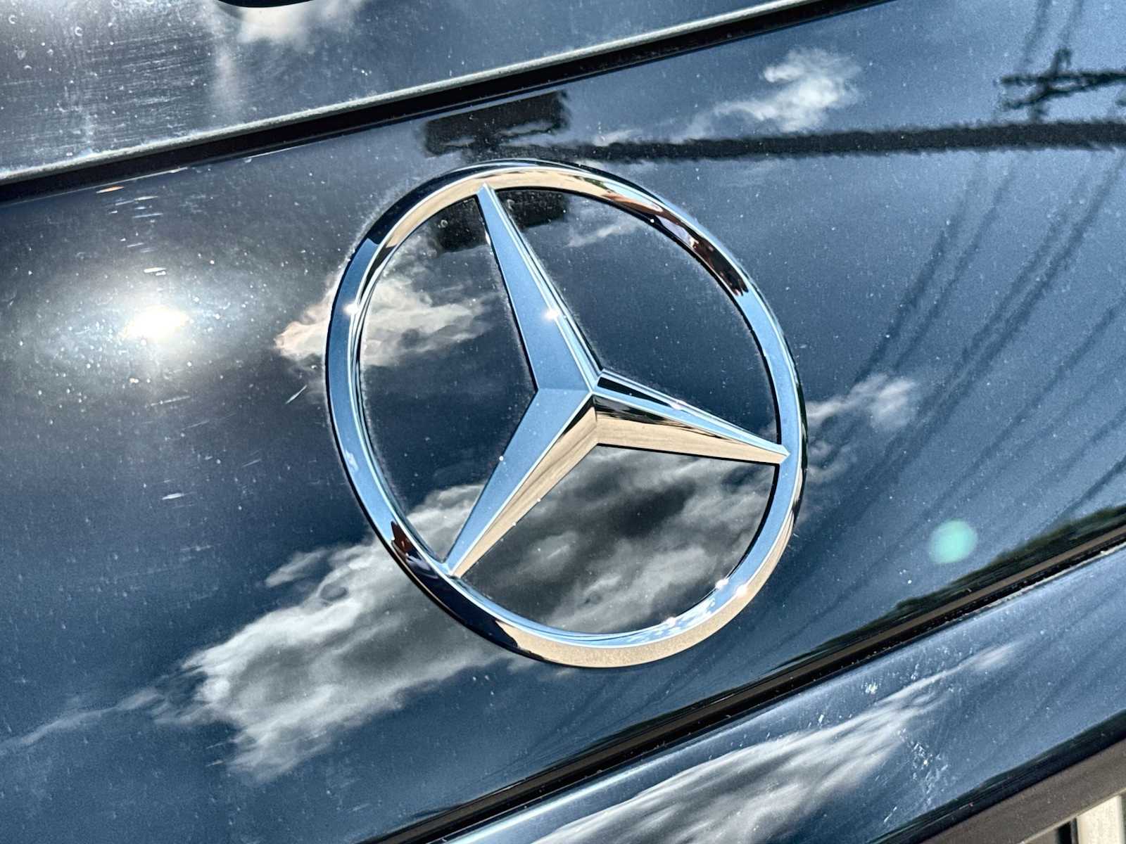 Thumbnail: 2026 Mercedes-Benz GLC - 16