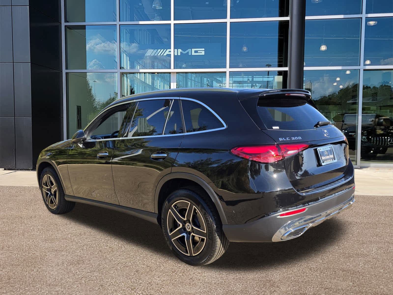 Thumbnail: 2026 Mercedes-Benz GLC - 6