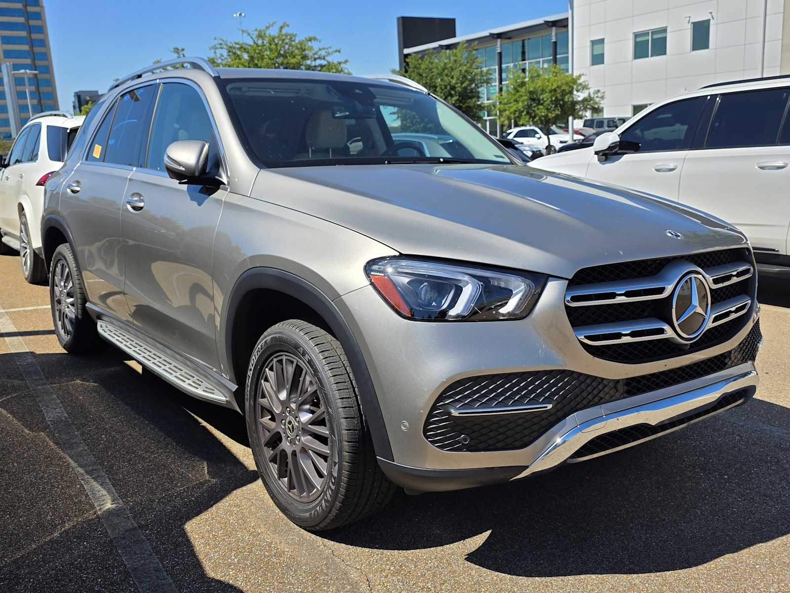 Thumbnail: 2022 Mercedes-Benz GLE - 3