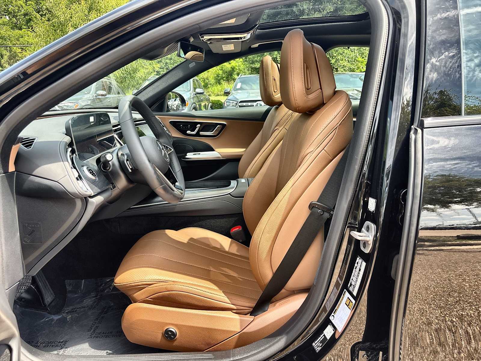 Thumbnail: 2026 Mercedes-Benz E-Class - 3