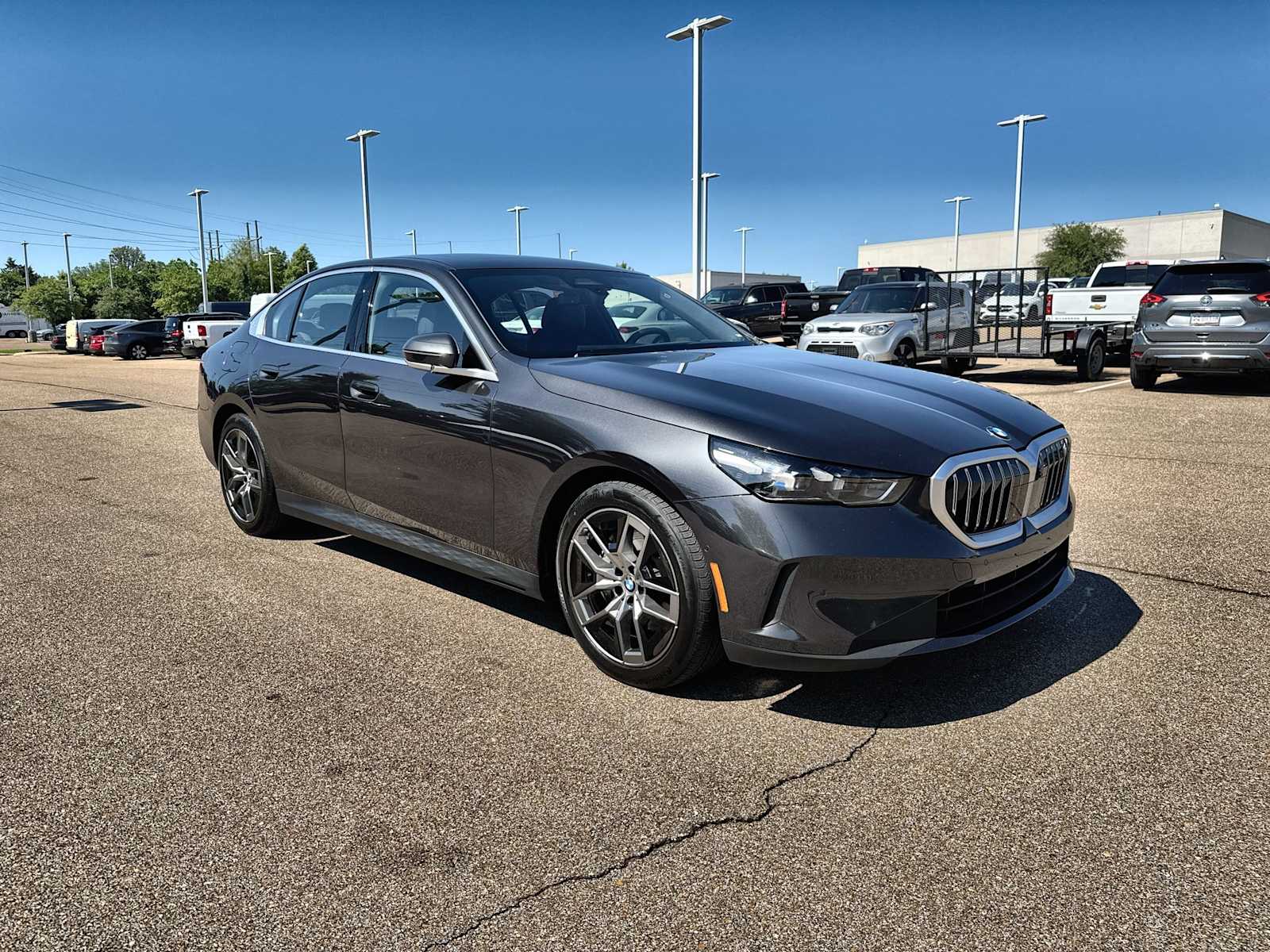 Thumbnail: 2026 BMW 5 Series - 11