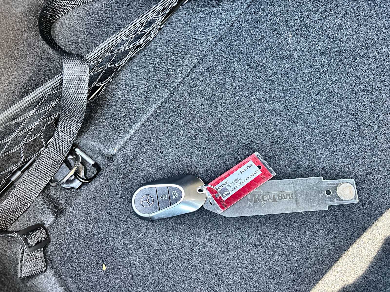 Thumbnail: 2026 Mercedes-Benz C-Class - 25