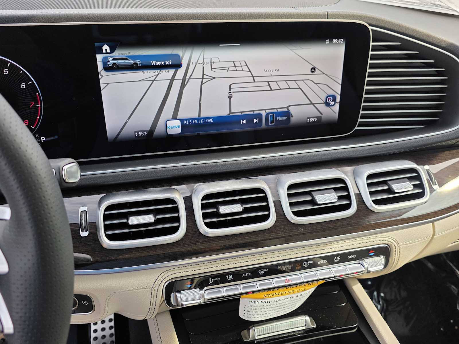 Thumbnail: 2026 Mercedes-Benz GLS - 10