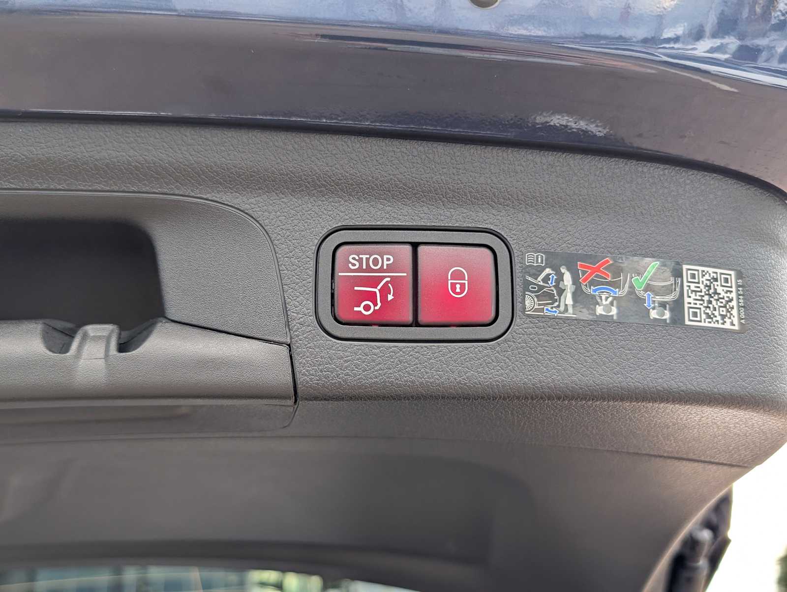 Thumbnail: 2026 Mercedes-Benz GLE - 23