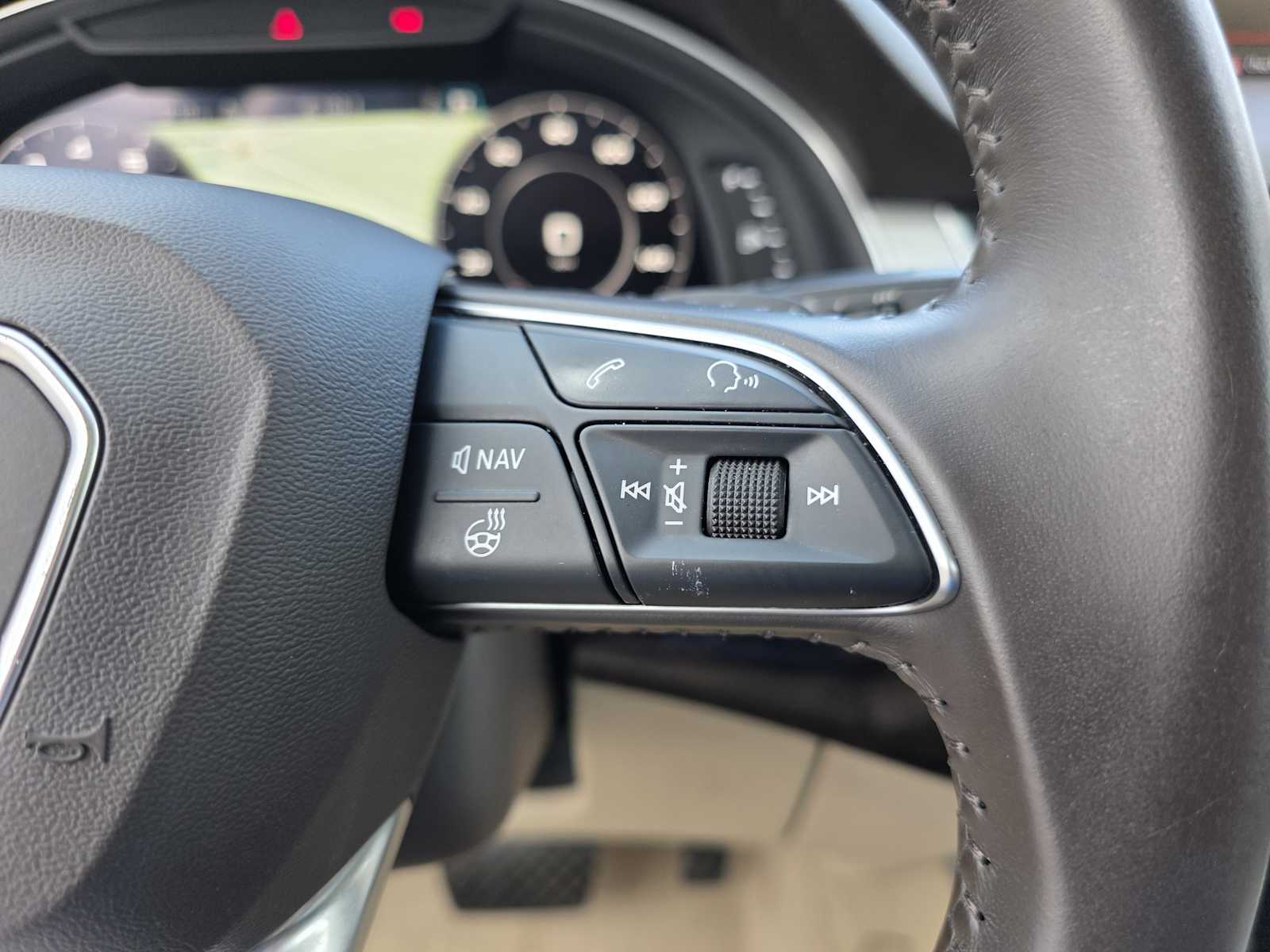 Thumbnail: 2019 Audi Q7 - 27