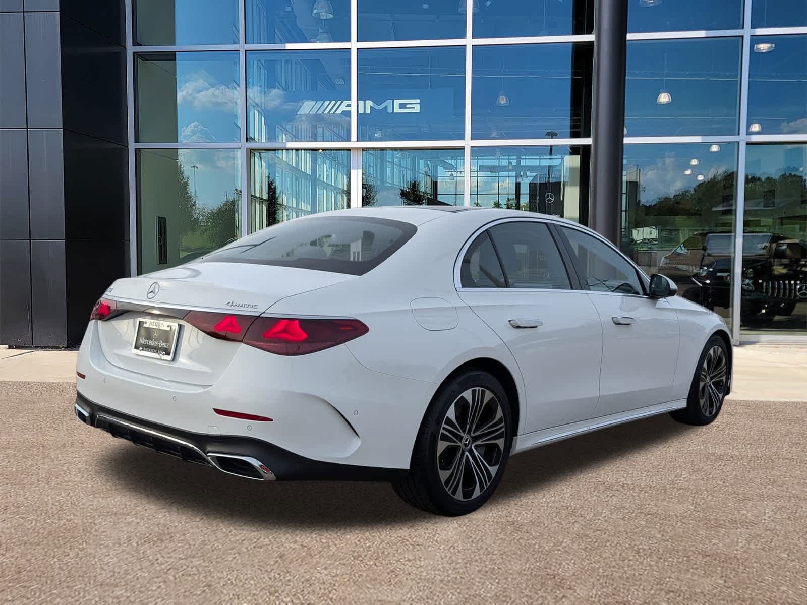 Thumbnail: 2025 Mercedes-Benz E-Class - 5