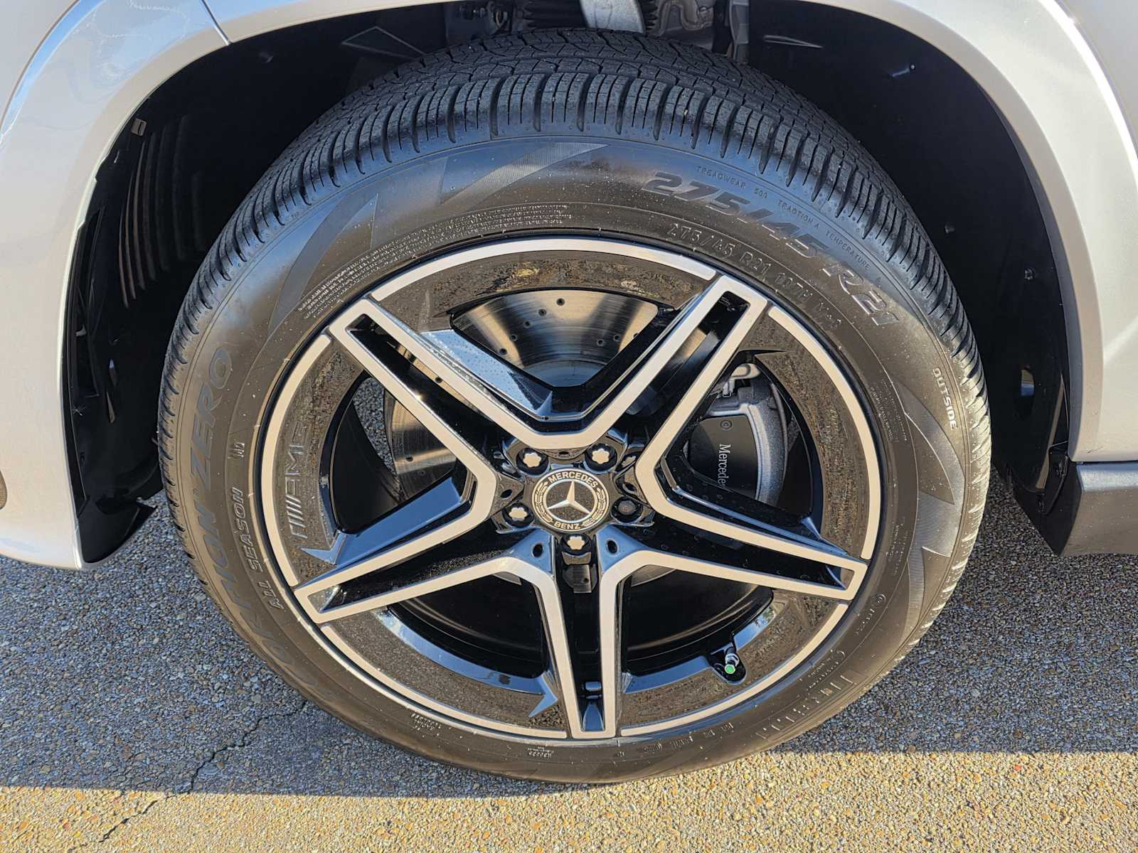 Thumbnail: 2025 Mercedes-Benz GLS - 30