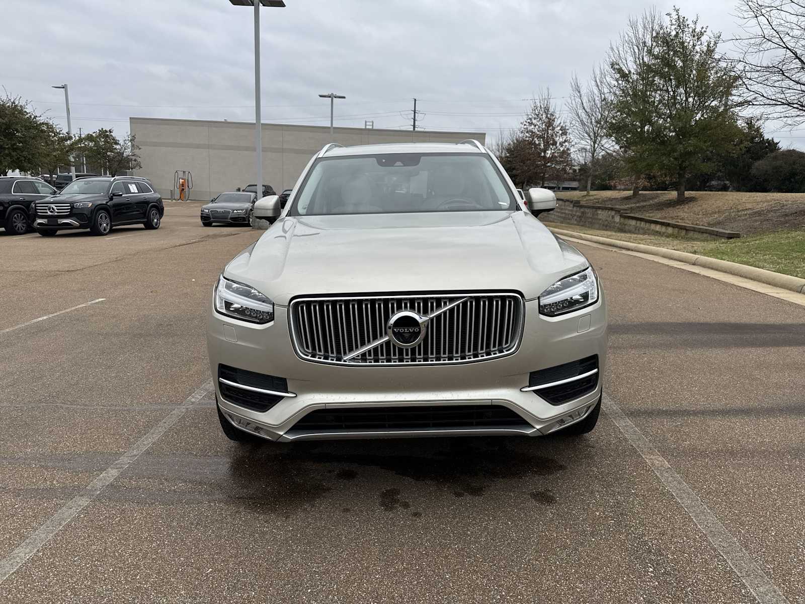Thumbnail: 2018 Volvo XC90 - 9