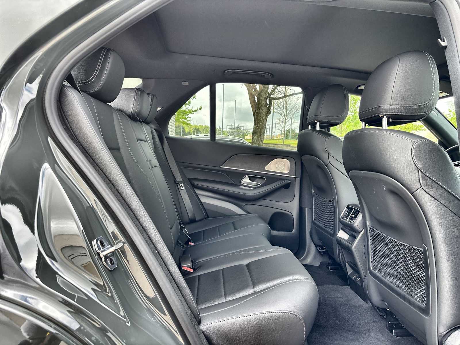 Thumbnail: 2026 Mercedes-Benz GLE - 19