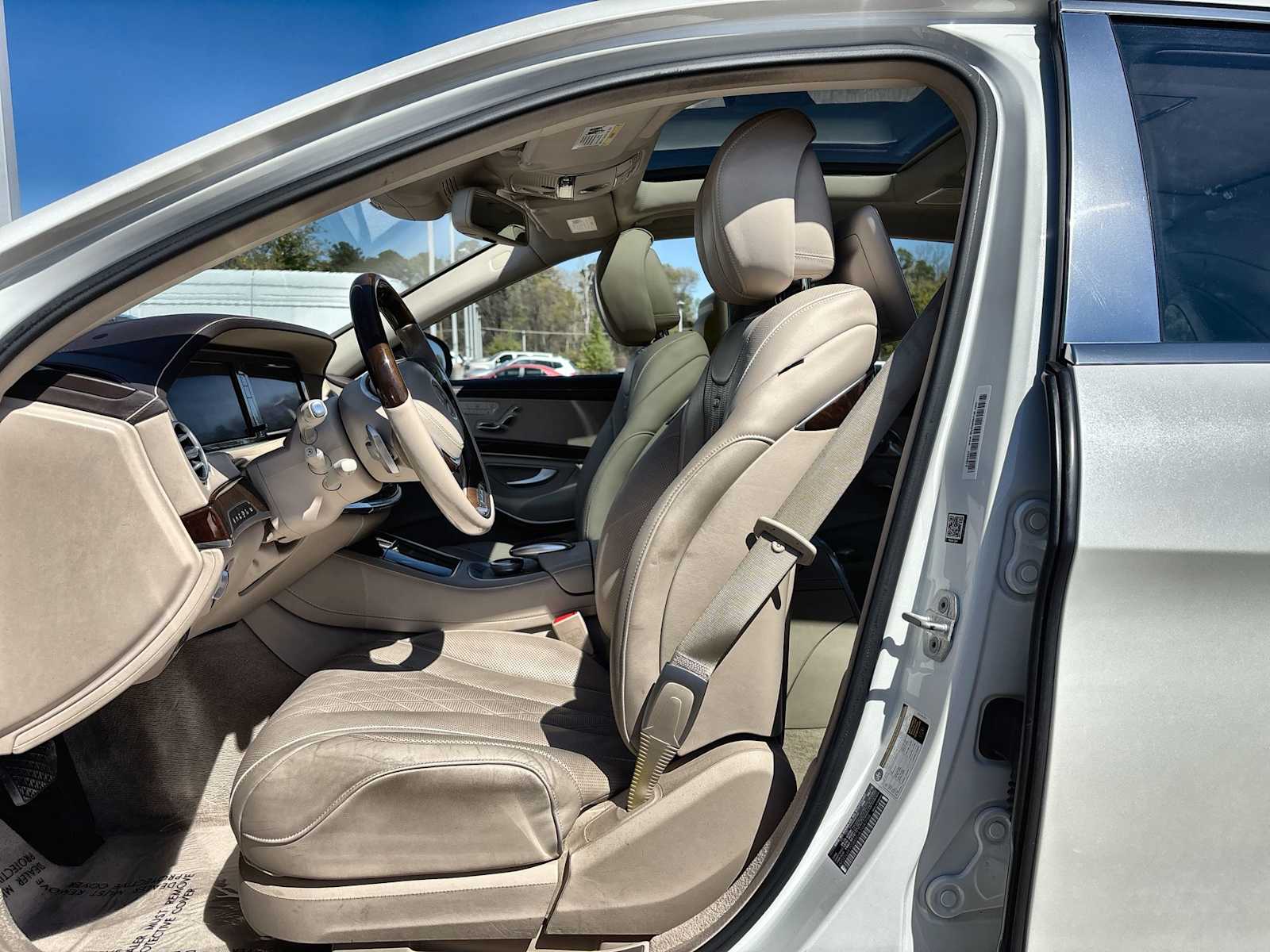 Thumbnail: 2016 Mercedes-Benz S-Class - 3