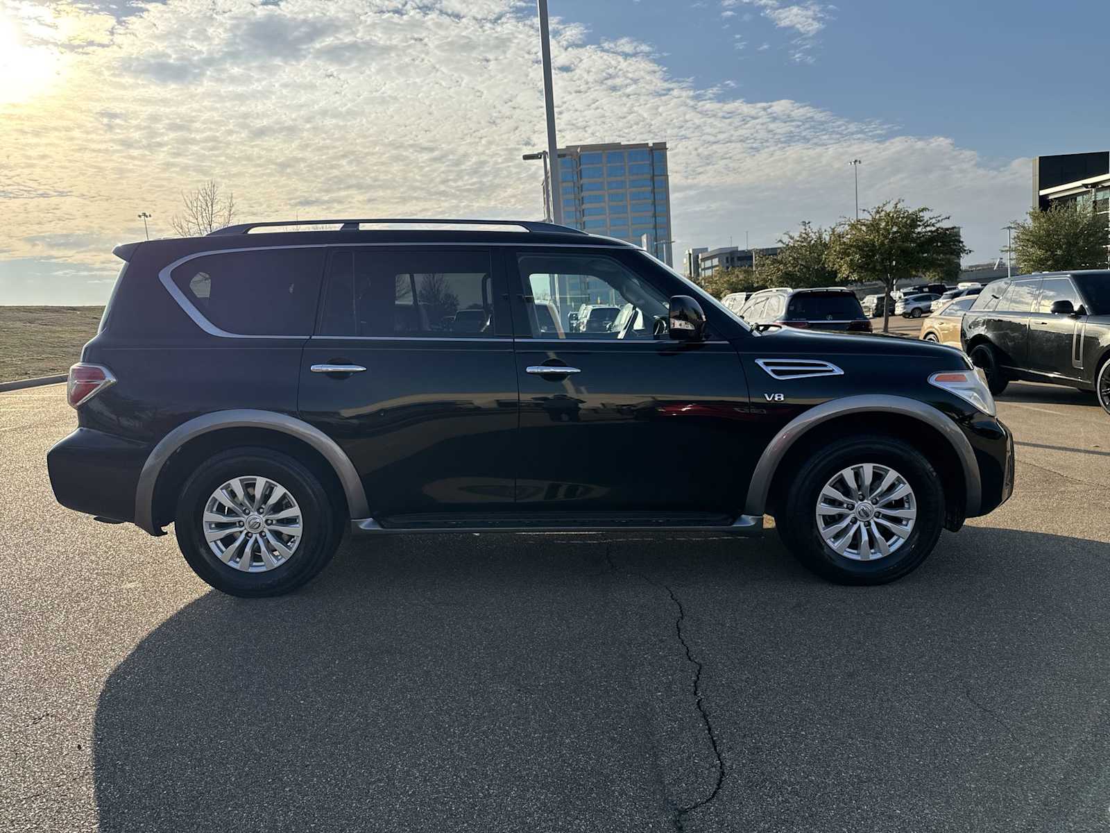 Thumbnail: 2017 Nissan Armada - 7