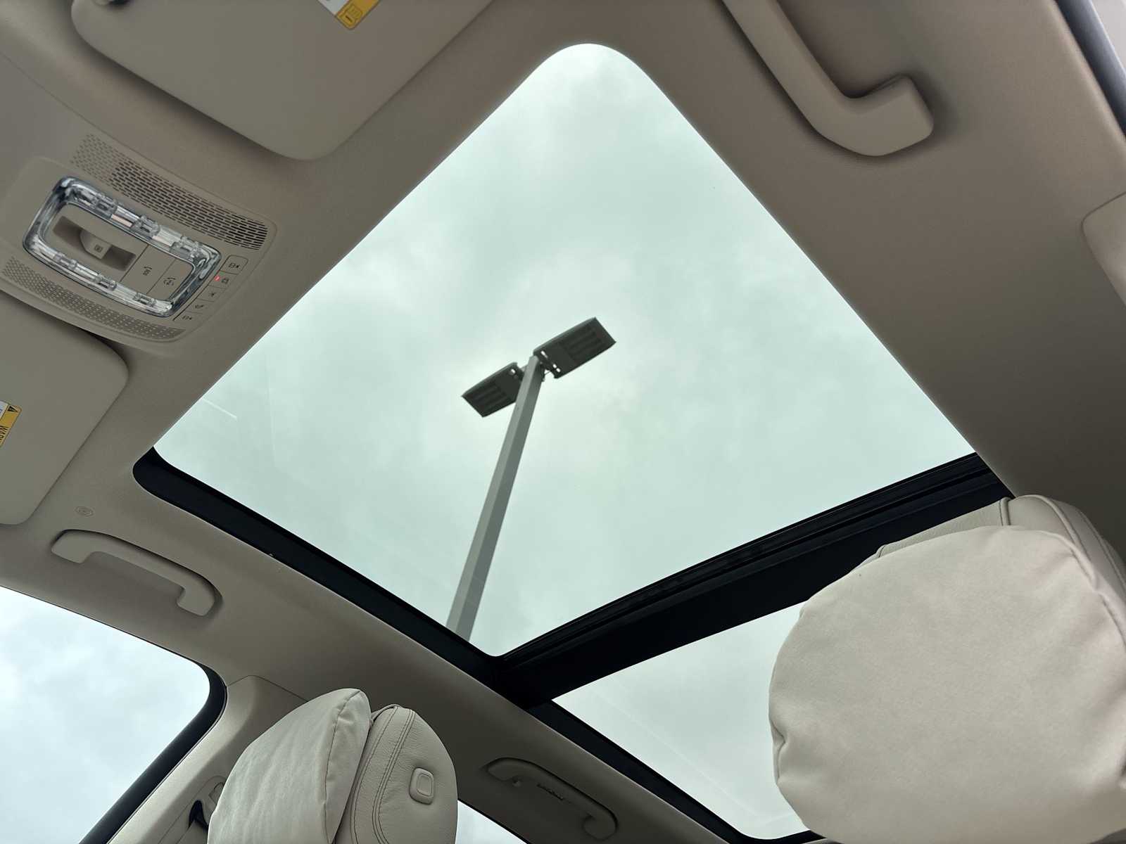 Thumbnail: 2026 Mercedes-Benz GLE - 28