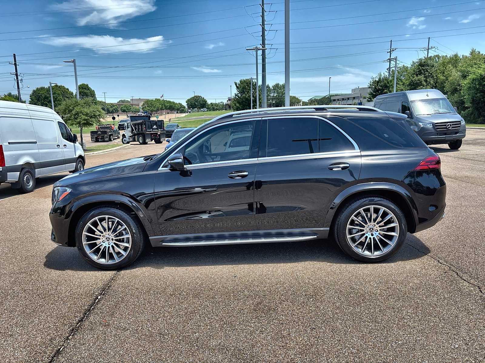 Thumbnail: 2026 Mercedes-Benz GLE - 5