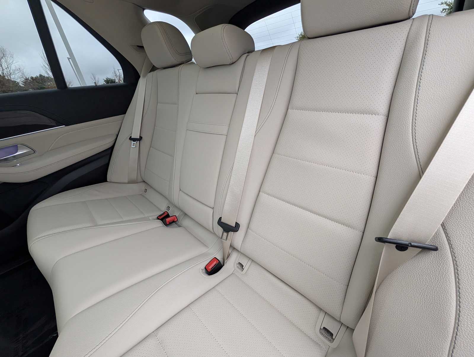 Thumbnail: 2026 Mercedes-Benz GLE - 21