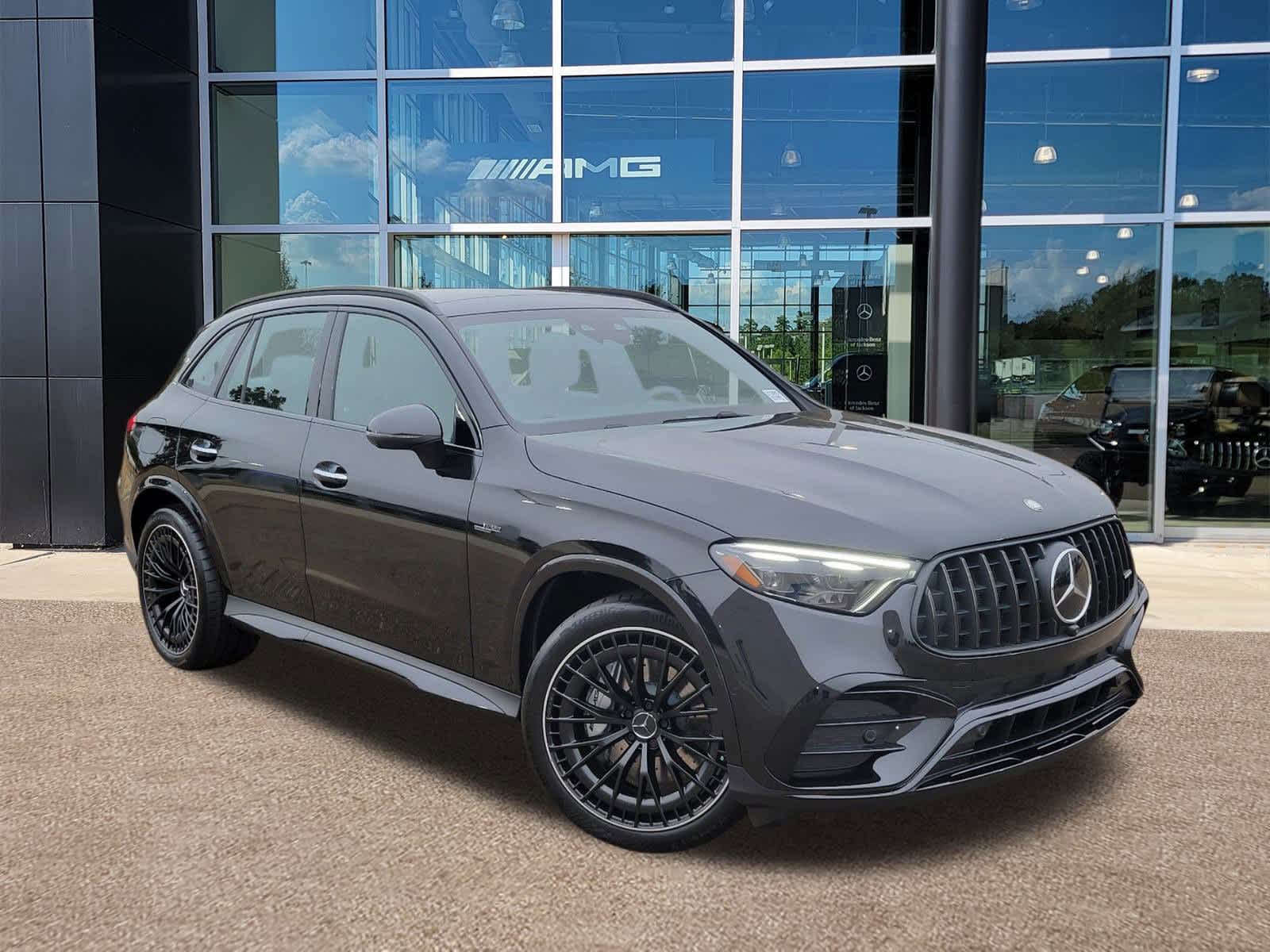 2025 Mercedes Benz GLC AMG 43 photo 2