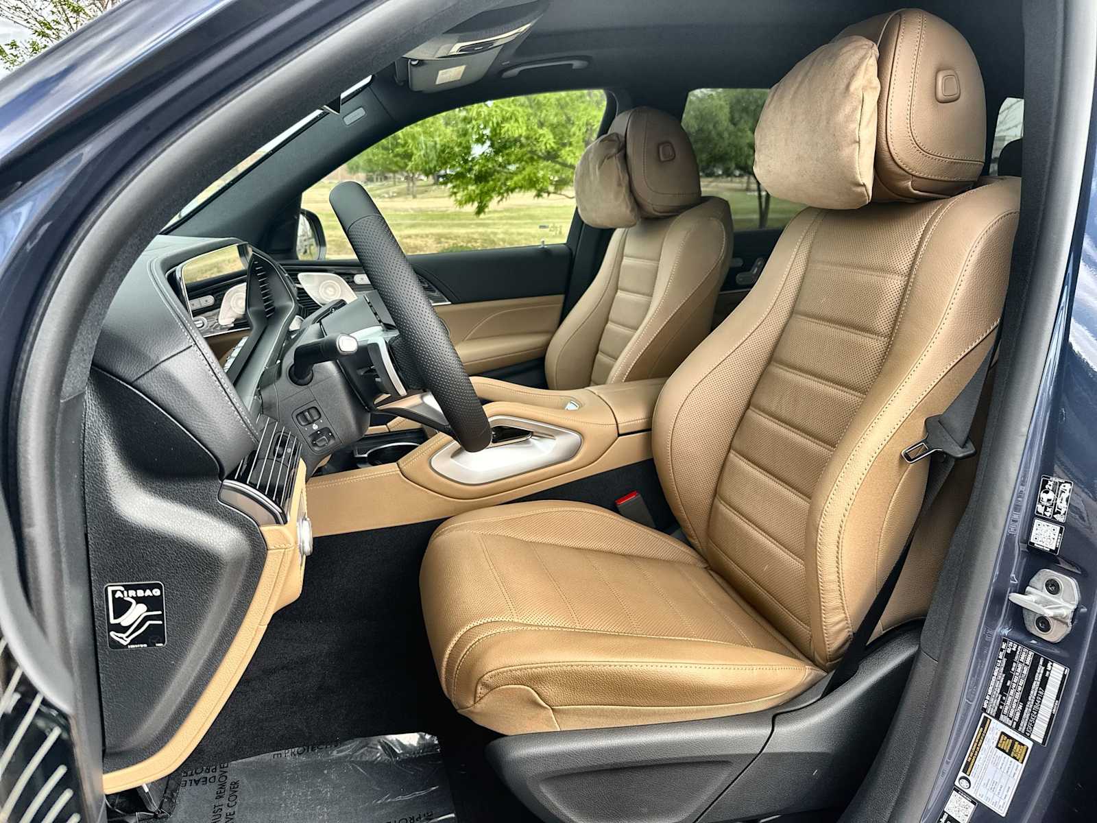 Thumbnail: 2026 Mercedes-Benz GLS - 3