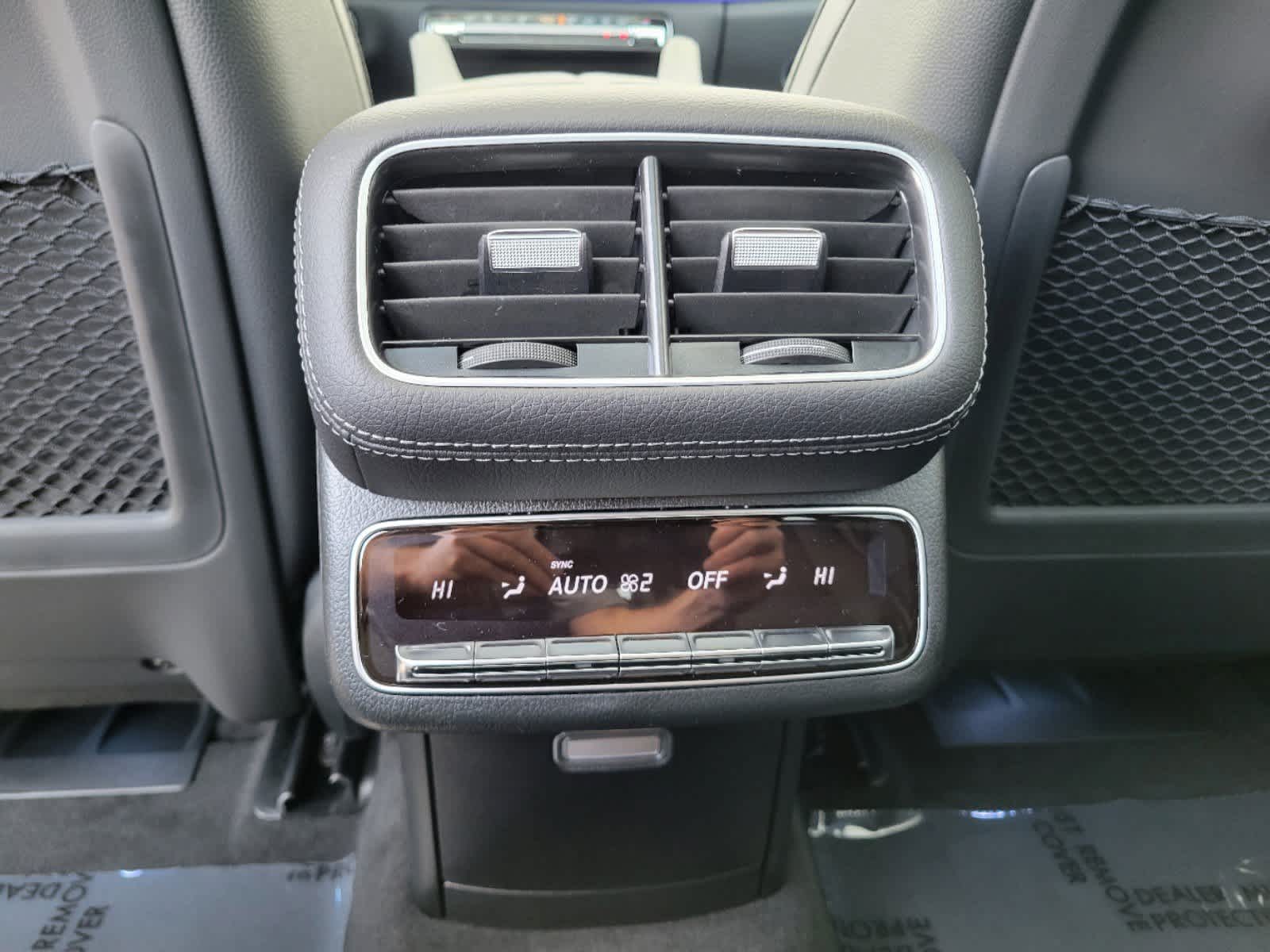 Thumbnail: 2025 Mercedes-Benz GLS - 6