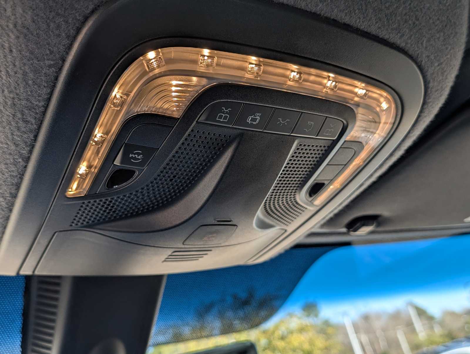 Thumbnail: 2026 Mercedes-Benz Sprinter - 15