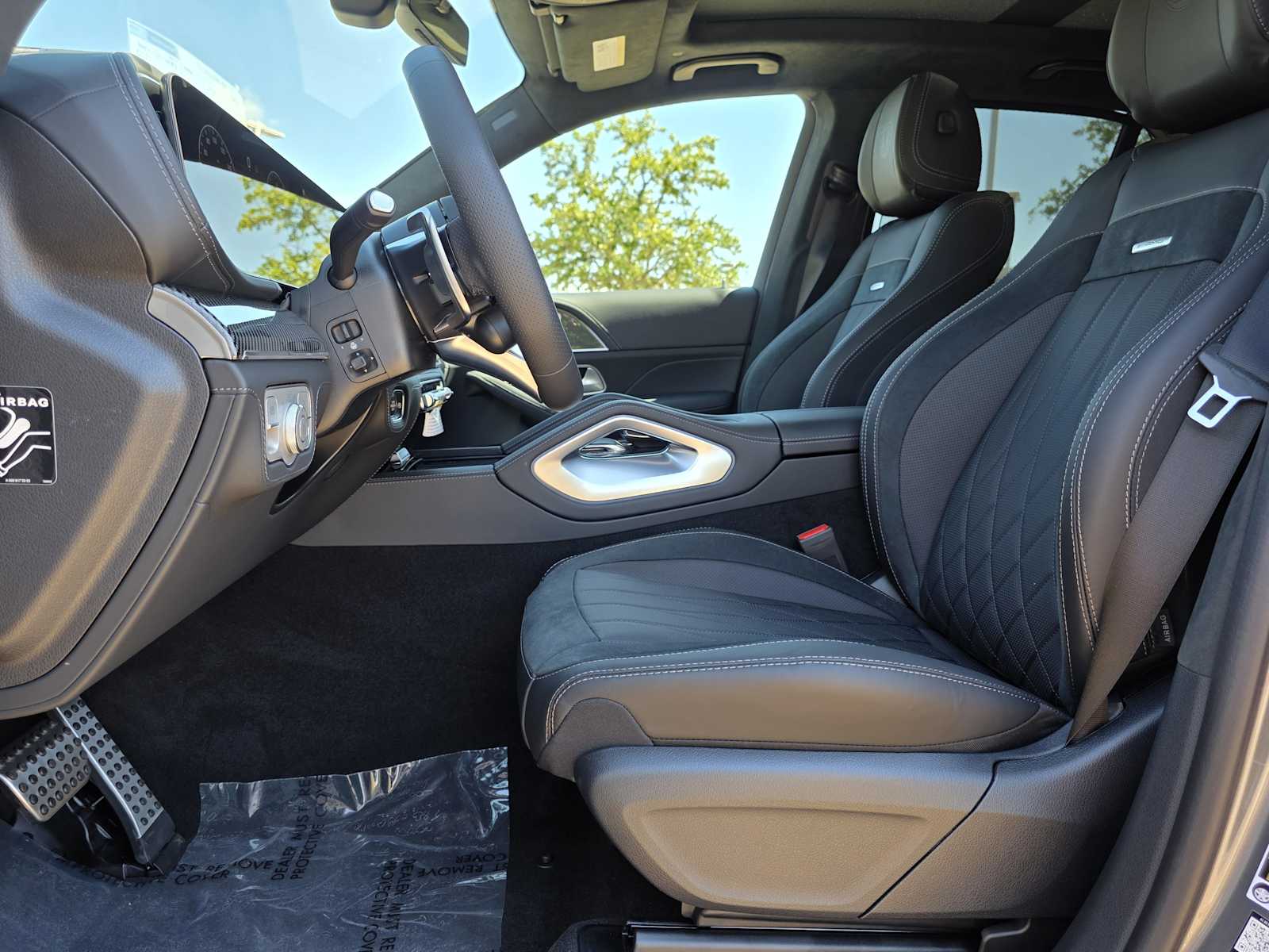 Thumbnail: 2026 Mercedes-Benz GLE - 13