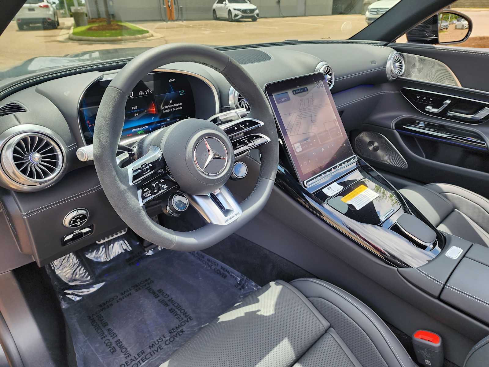 Thumbnail: 2025 Mercedes-Benz SL-Class - 16