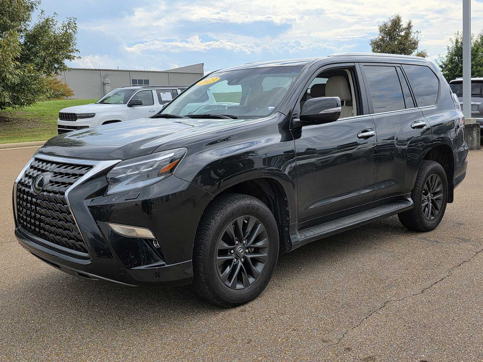 Thumbnail: 2023 Lexus GX - 1