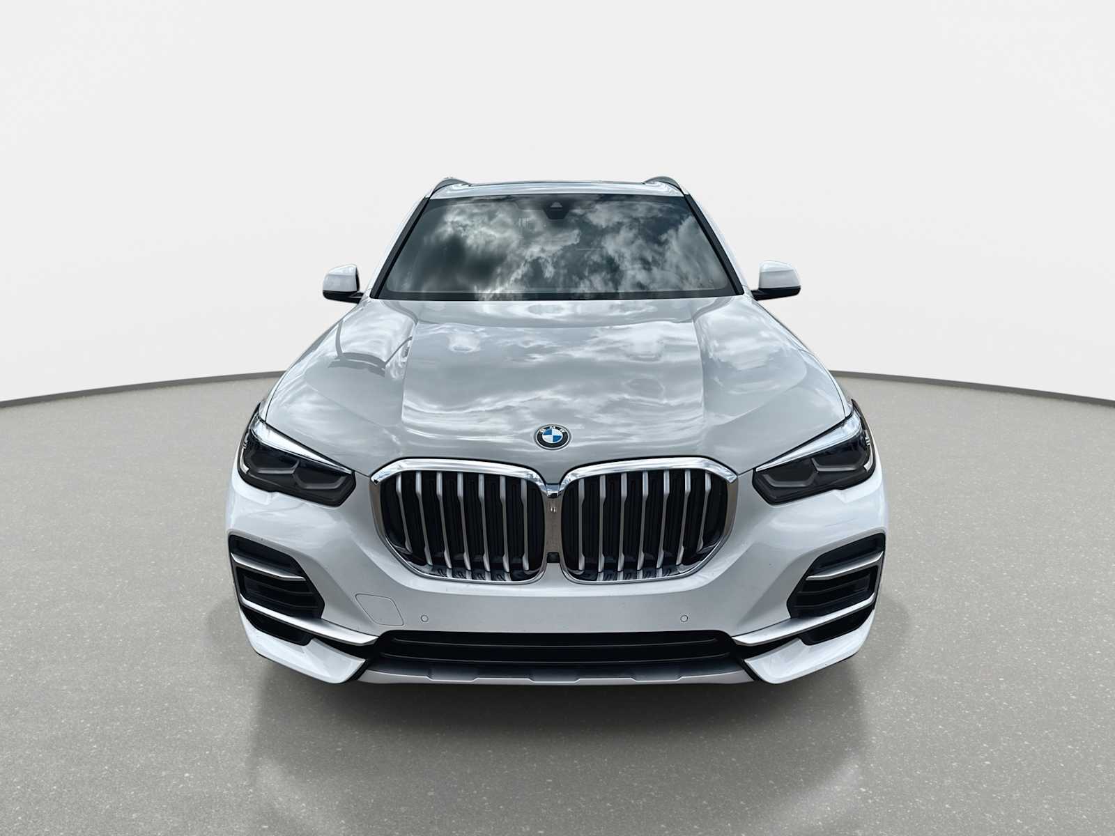 Thumbnail: 2023 BMW X5 - 11