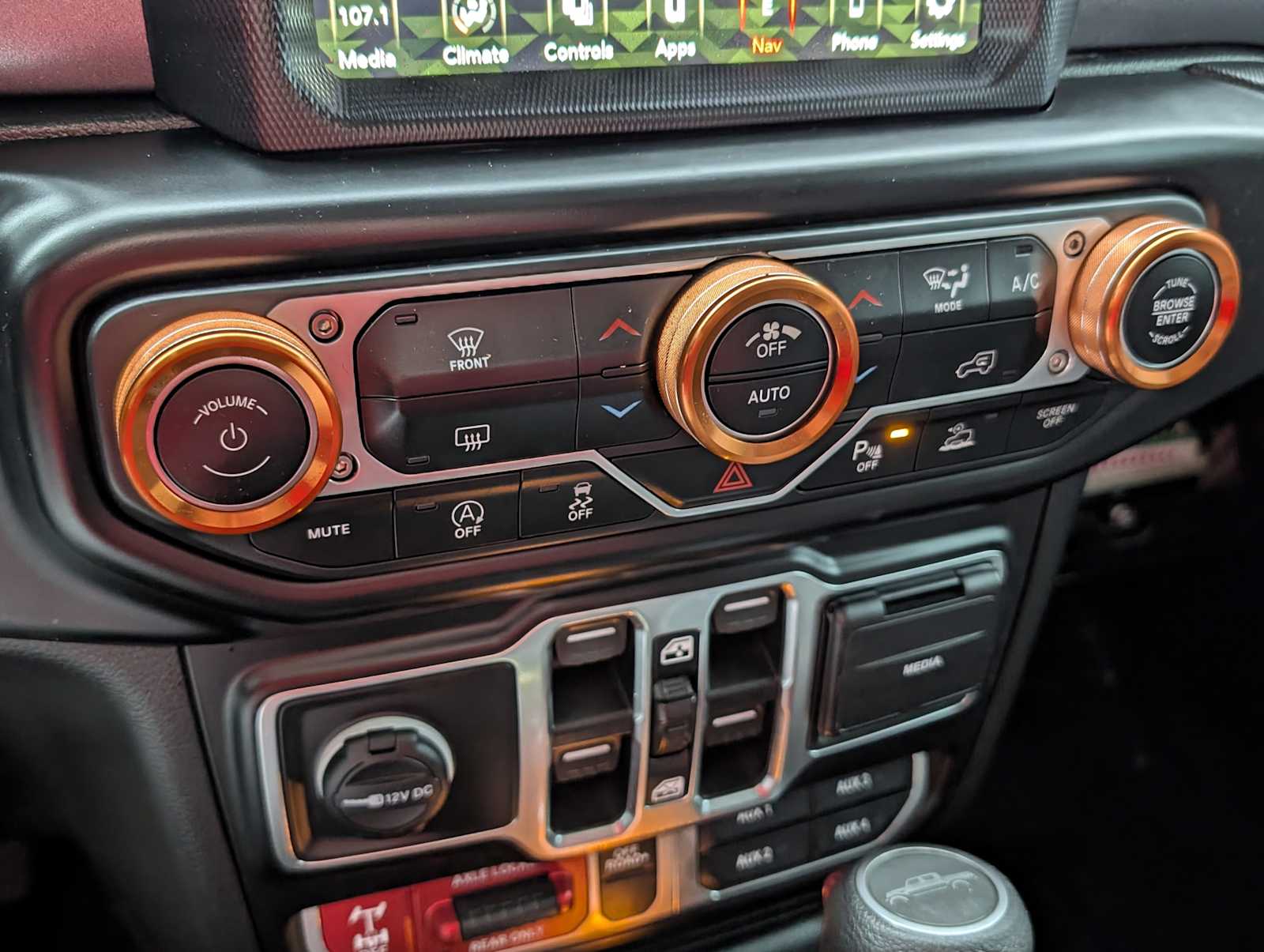 Thumbnail: 2021 Jeep Gladiator - 20