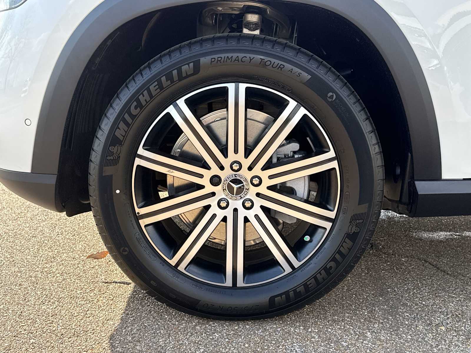 Thumbnail: 2026 Mercedes-Benz GLE - 12