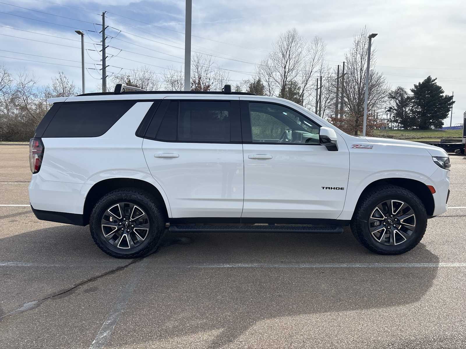 Thumbnail: 2022 Chevrolet Tahoe - 7