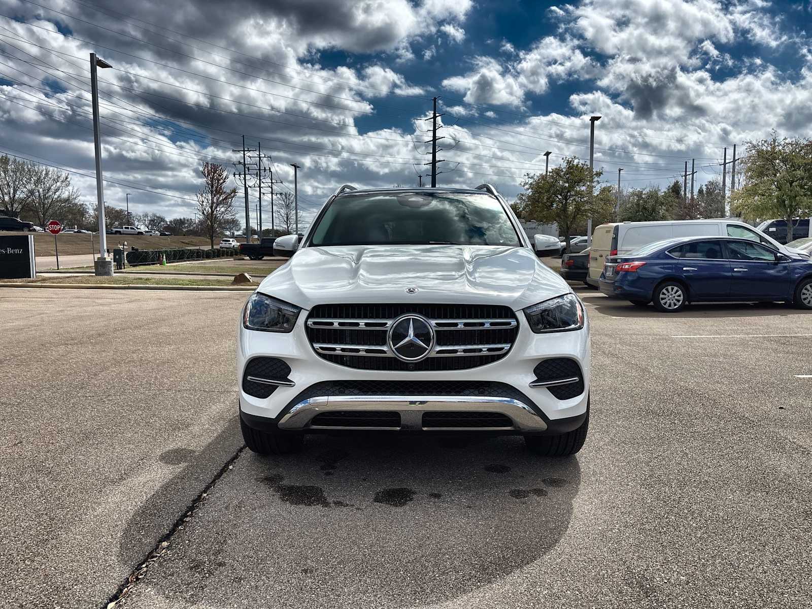 Thumbnail: 2026 Mercedes-Benz GLE - 12