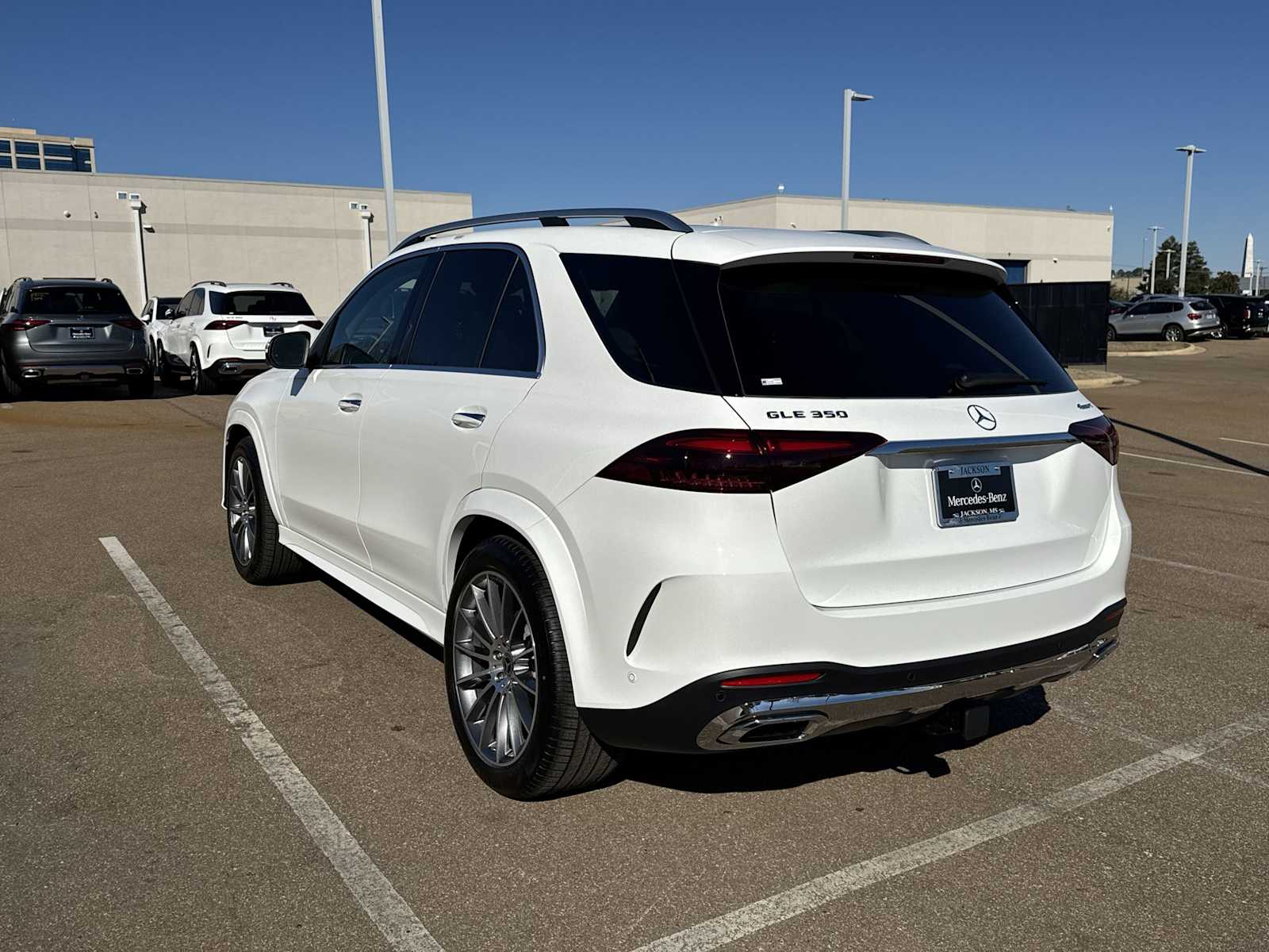 Thumbnail: 2026 Mercedes-Benz GLE - 4