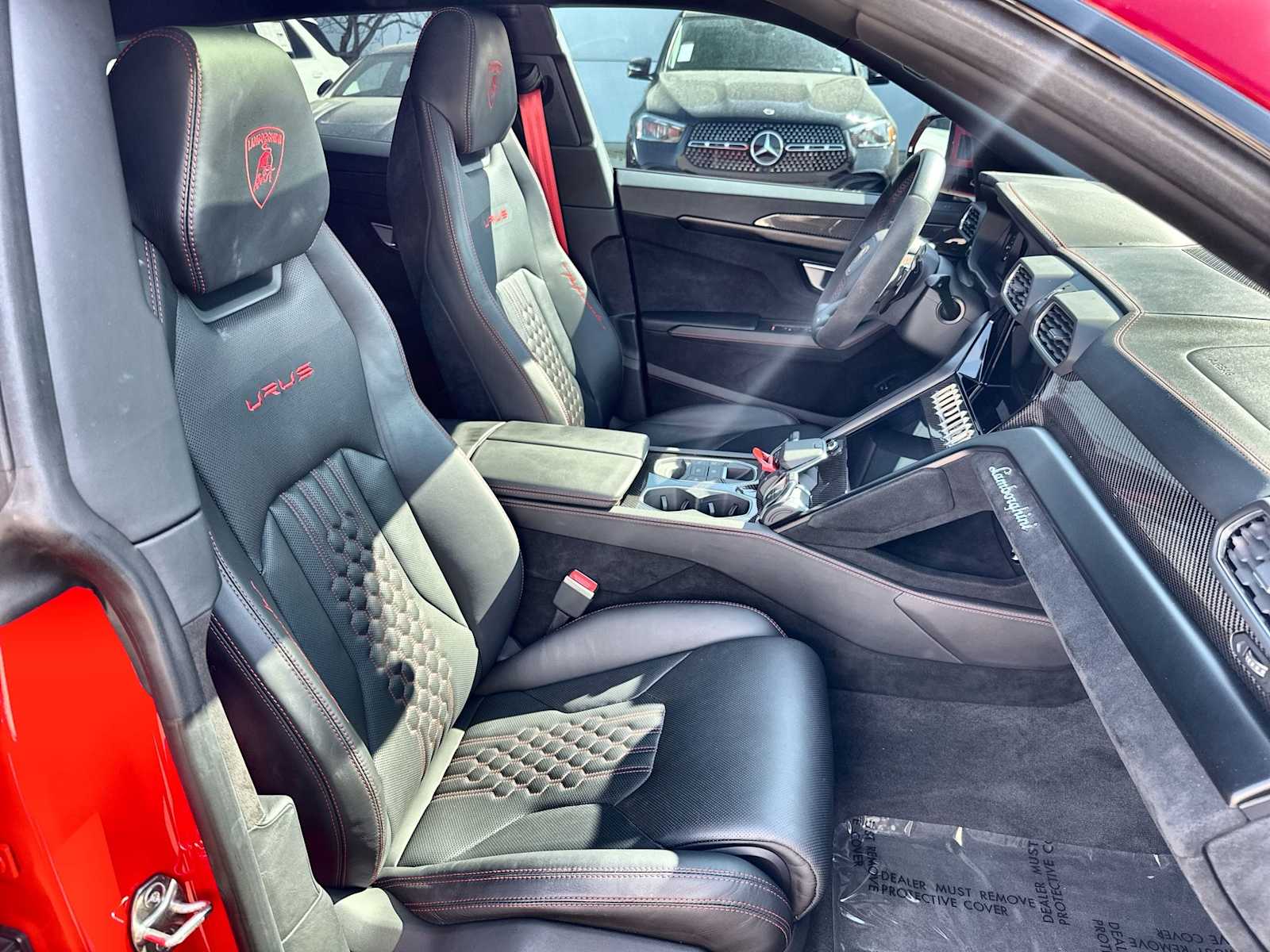 Thumbnail: 2024 Lamborghini Urus - 9