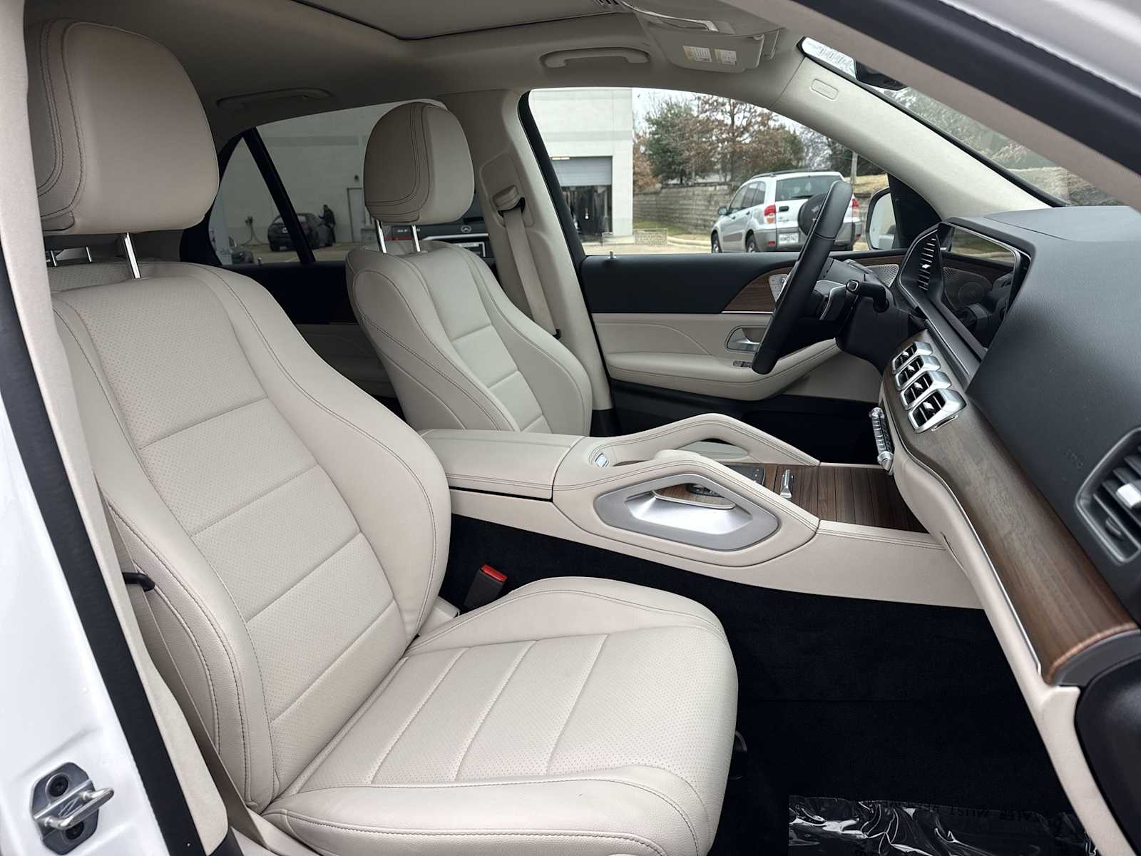 Thumbnail: 2026 Mercedes-Benz GLE - 20