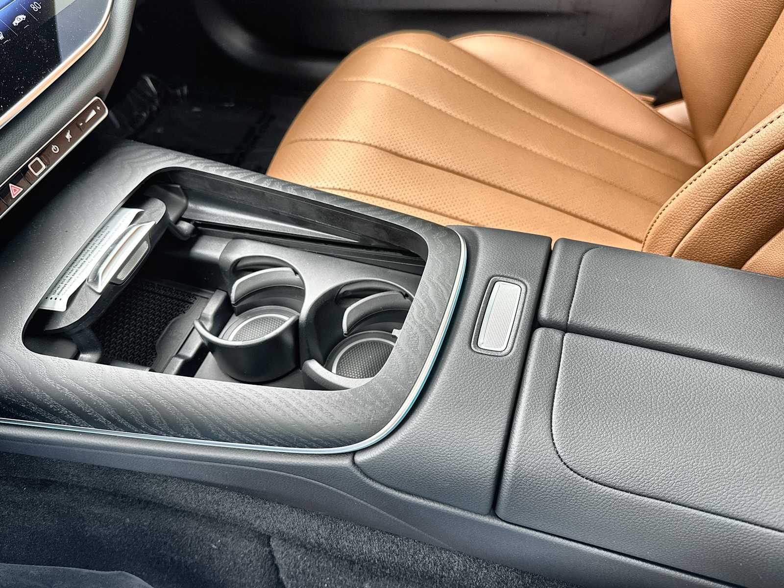 Thumbnail: 2026 Mercedes-Benz E-Class - 22