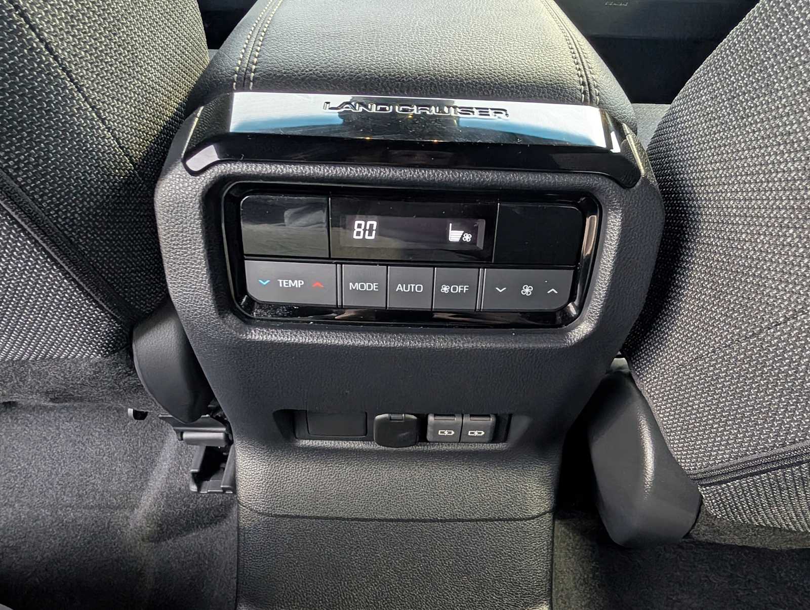 Thumbnail: 2024 Toyota Land Cruiser - 28