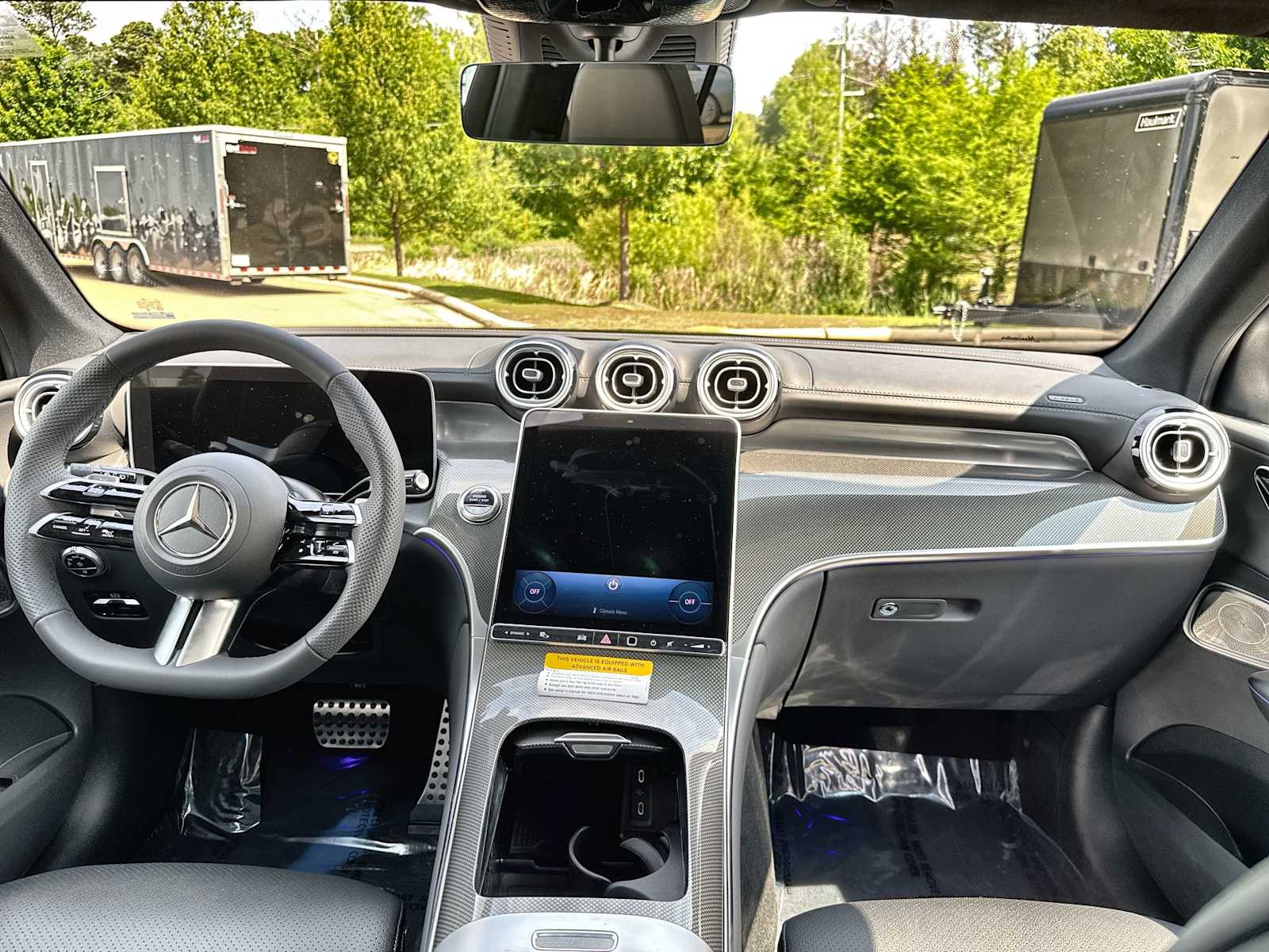 Thumbnail: 2026 Mercedes-Benz GLC - 20