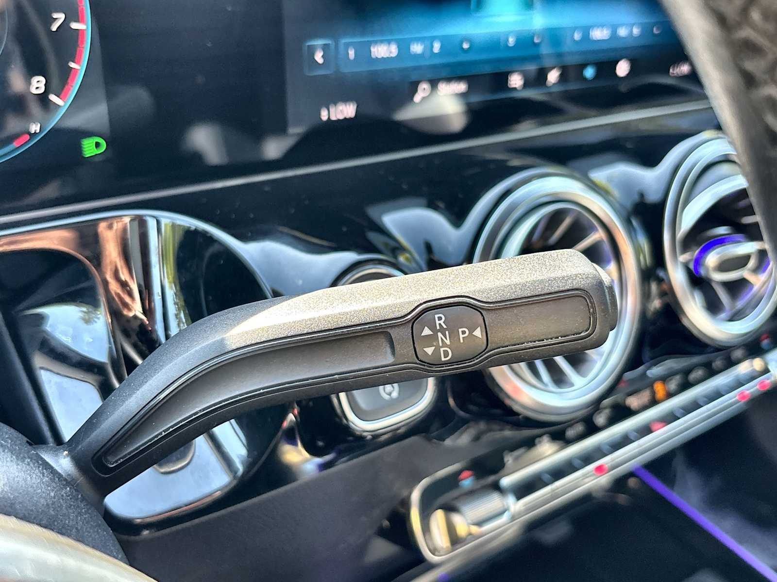 Thumbnail: 2021 Mercedes-Benz GLA - 23